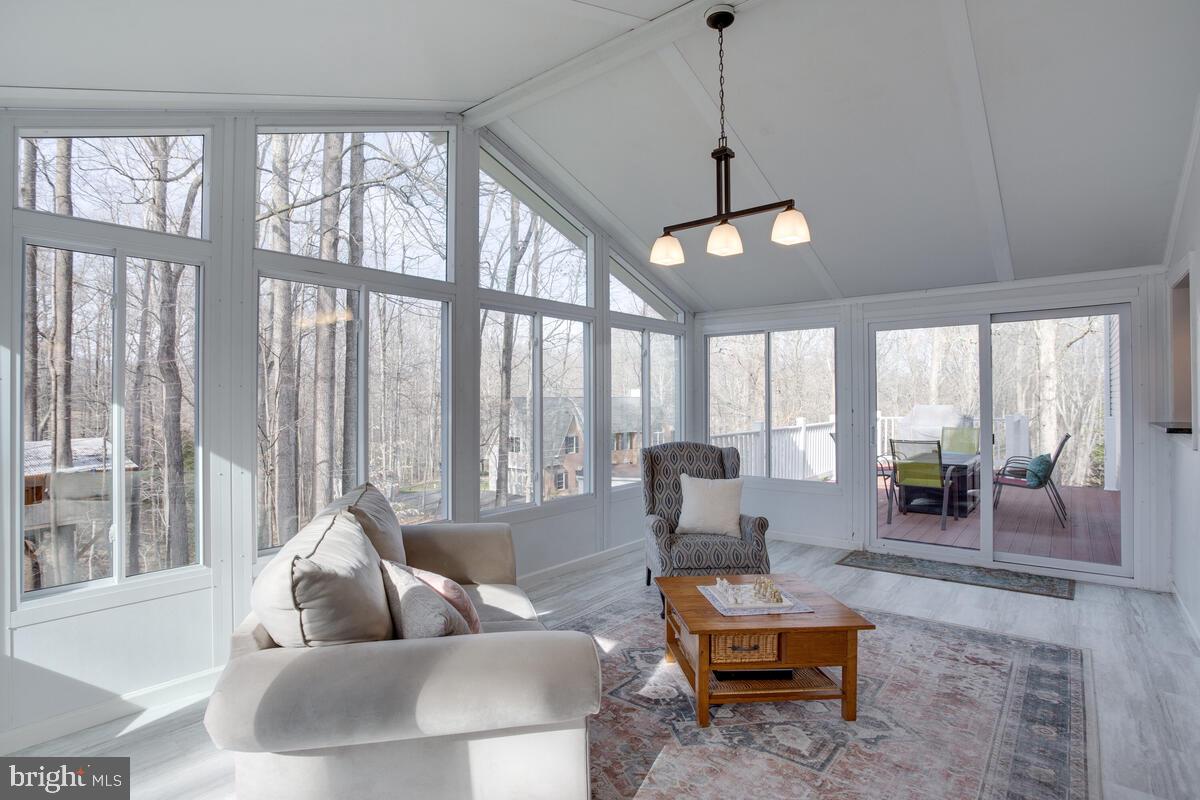 CHANEY MANOR - Residential