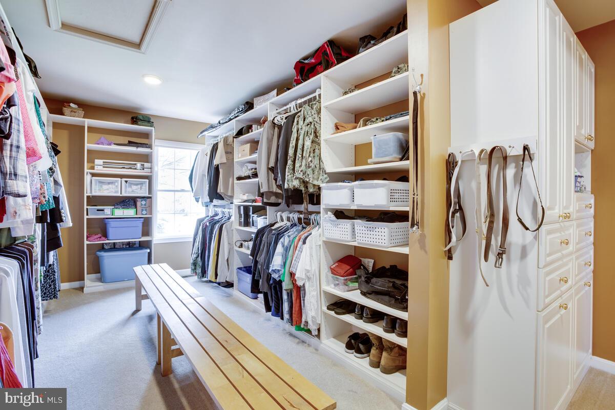 CHANEY MANOR - Residential