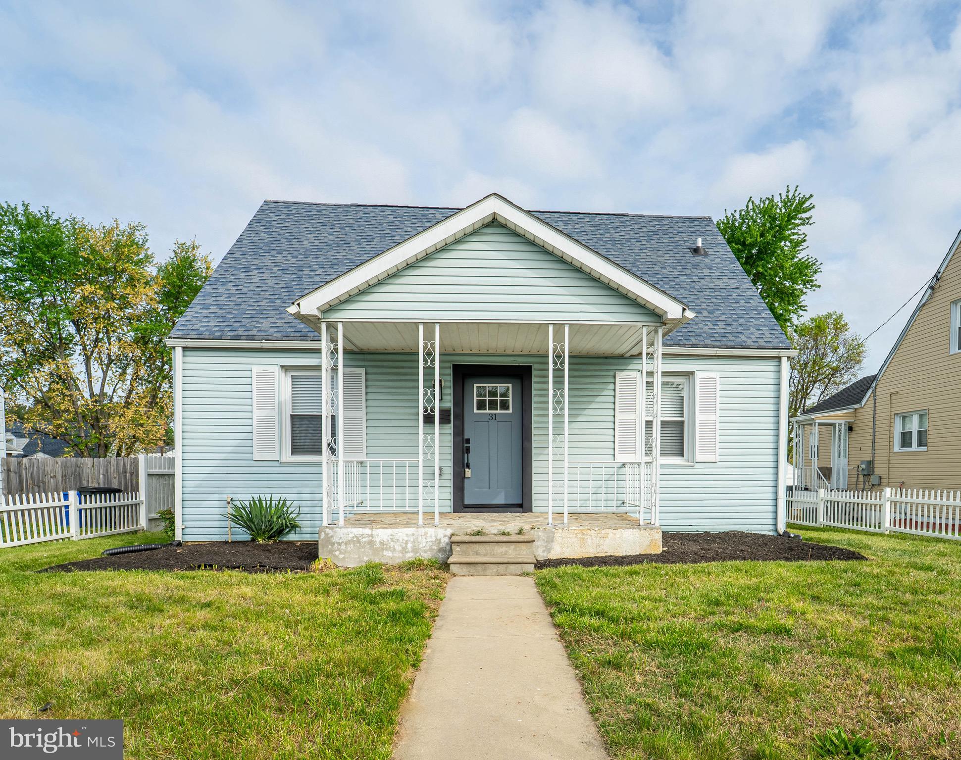 EASTERN TERRACE - Residential
