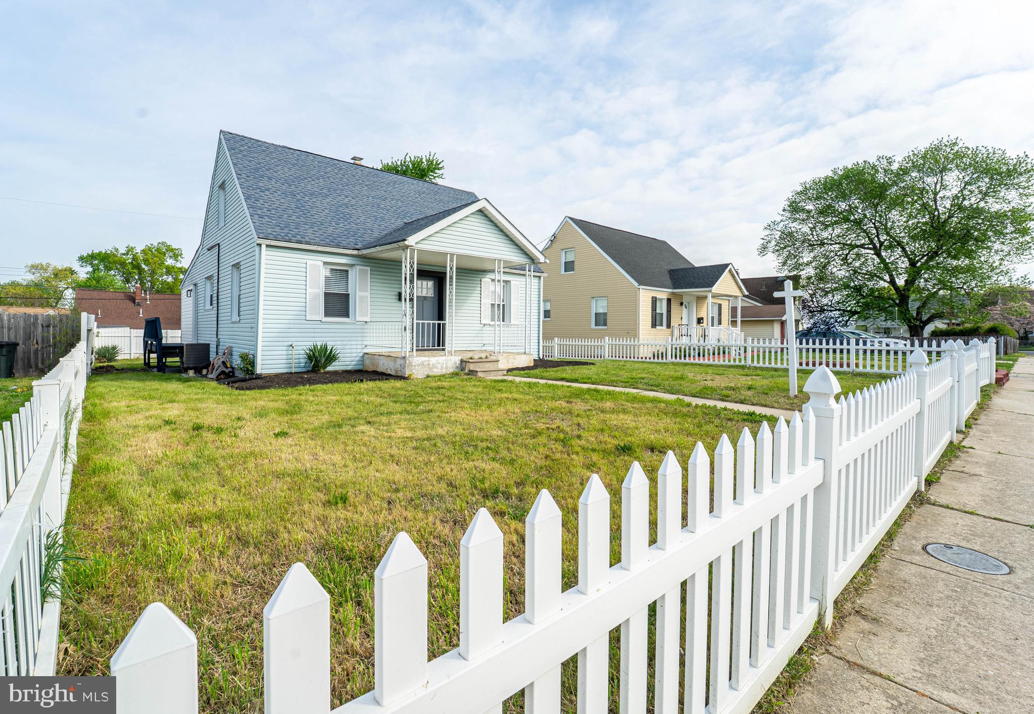 EASTERN TERRACE - Residential