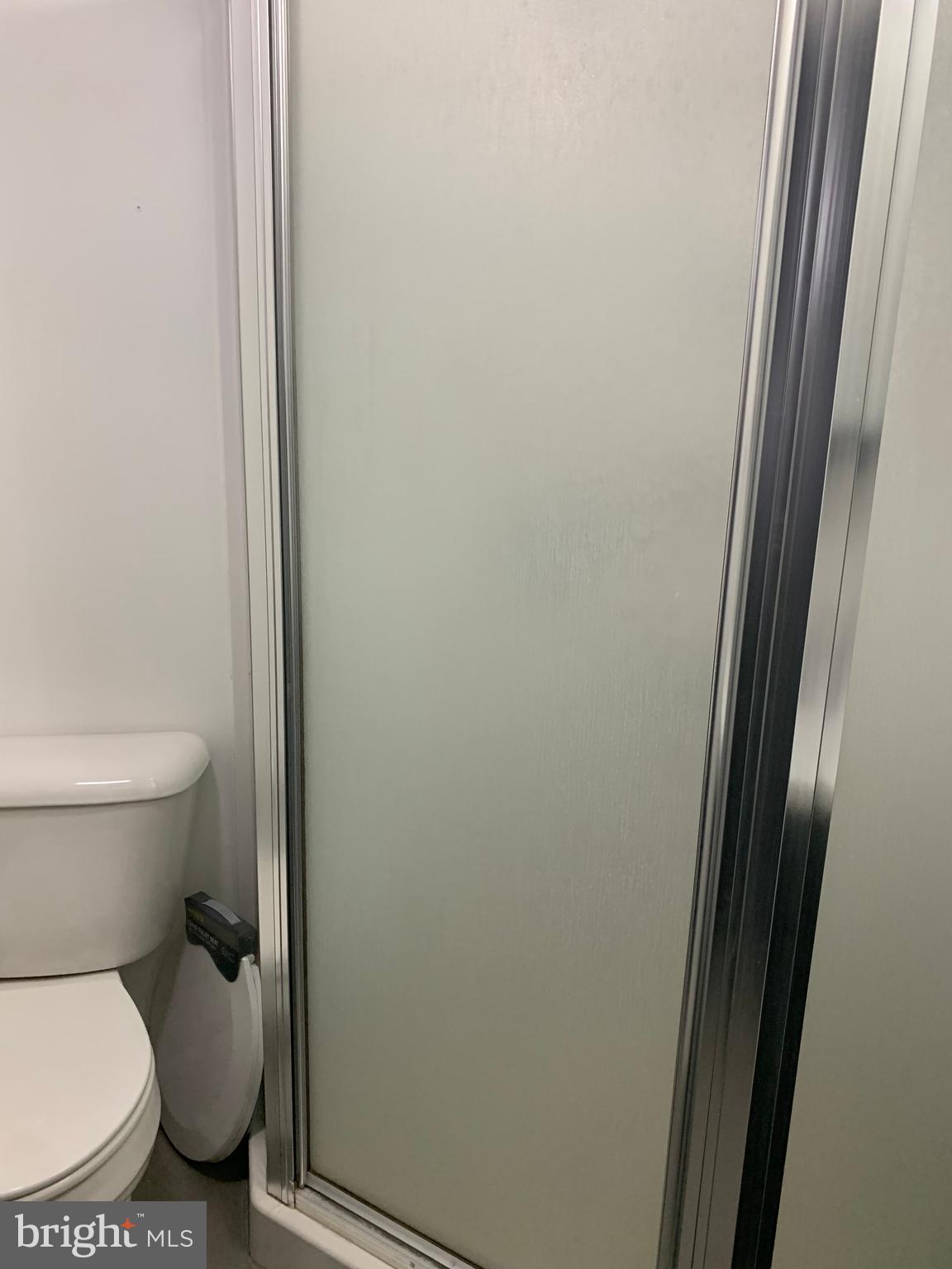 TEMPLE UNIVERSITY - Residential Lease