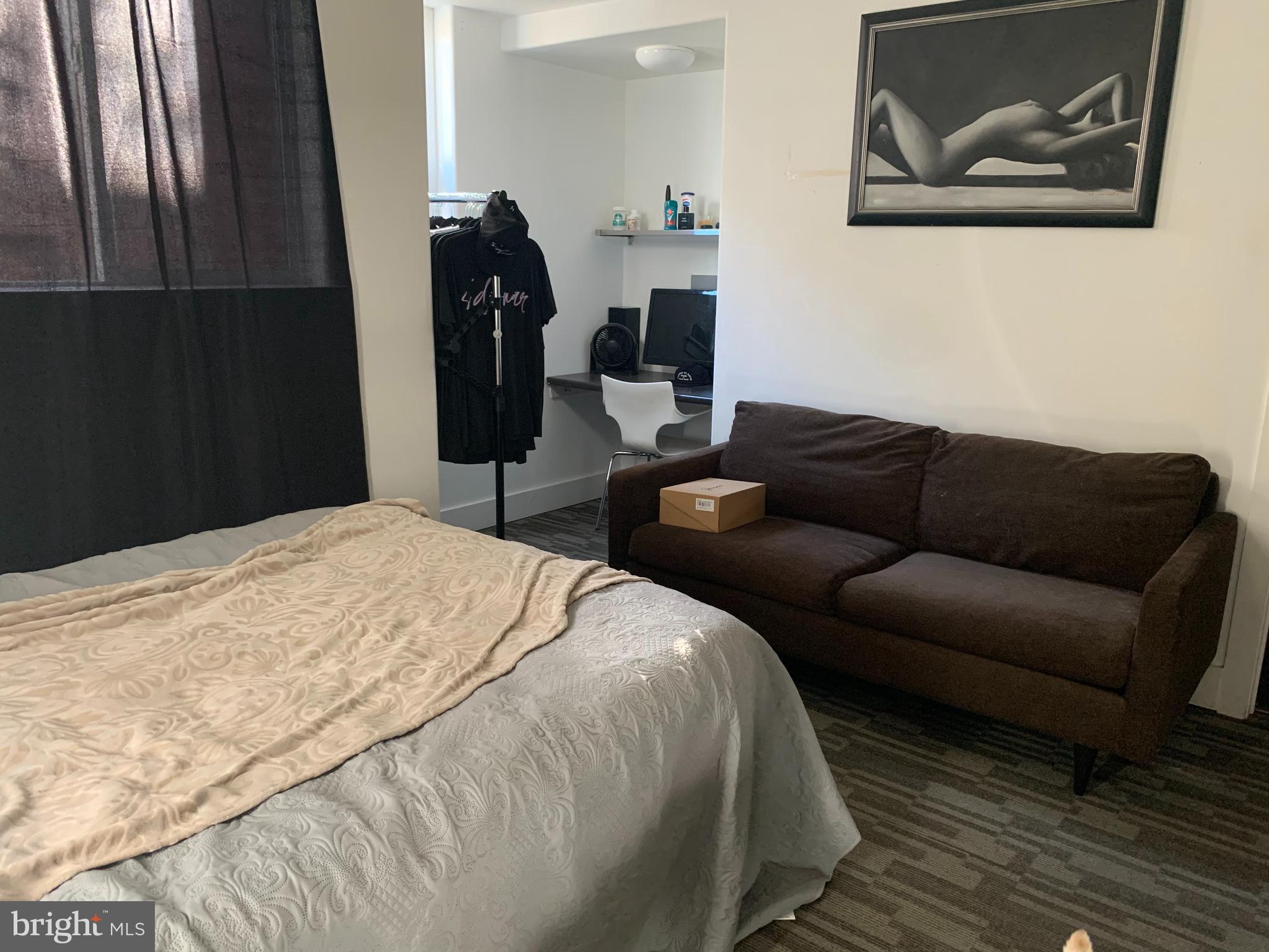 TEMPLE UNIVERSITY - Residential Lease