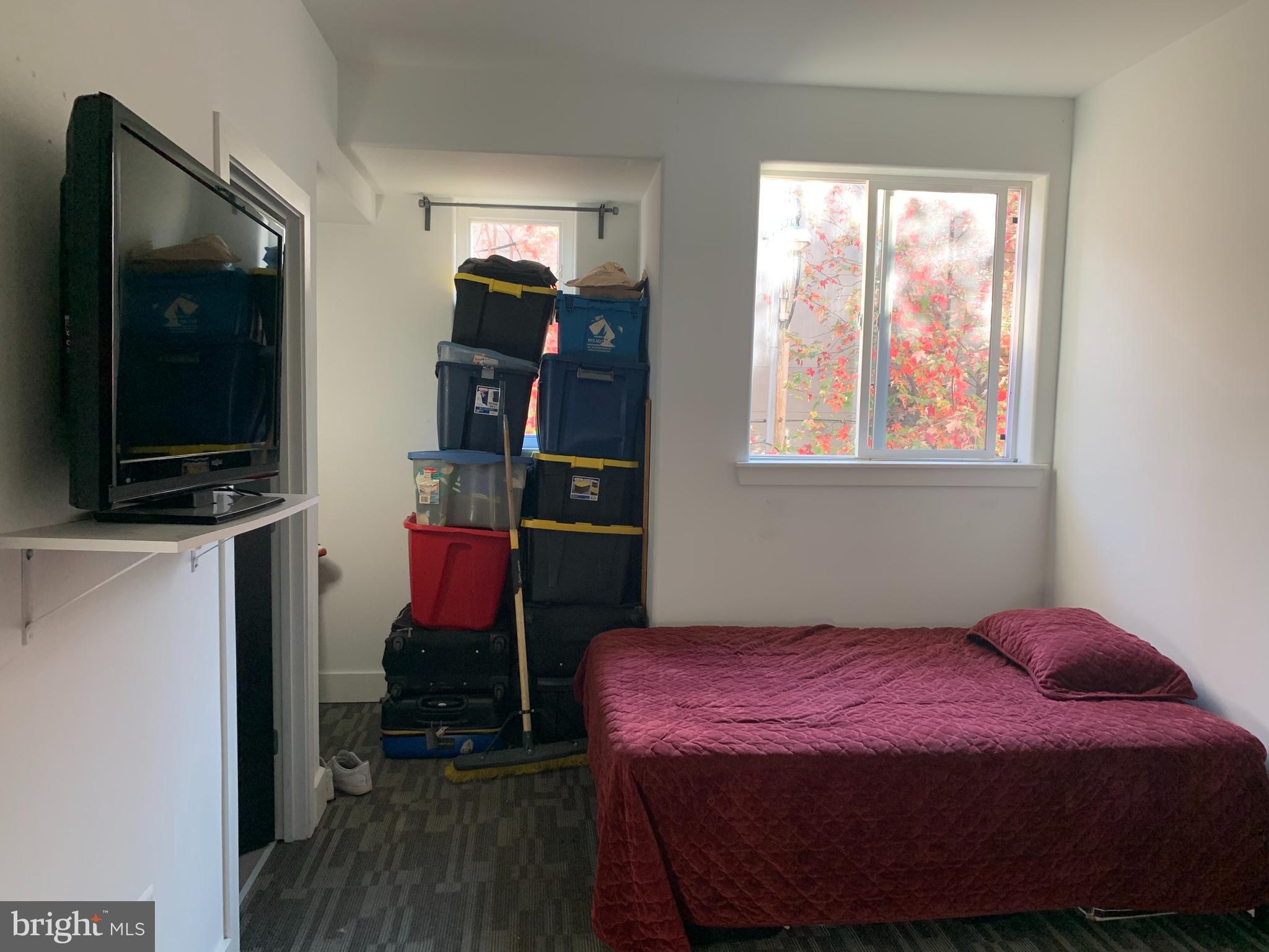 TEMPLE UNIVERSITY - Residential Lease