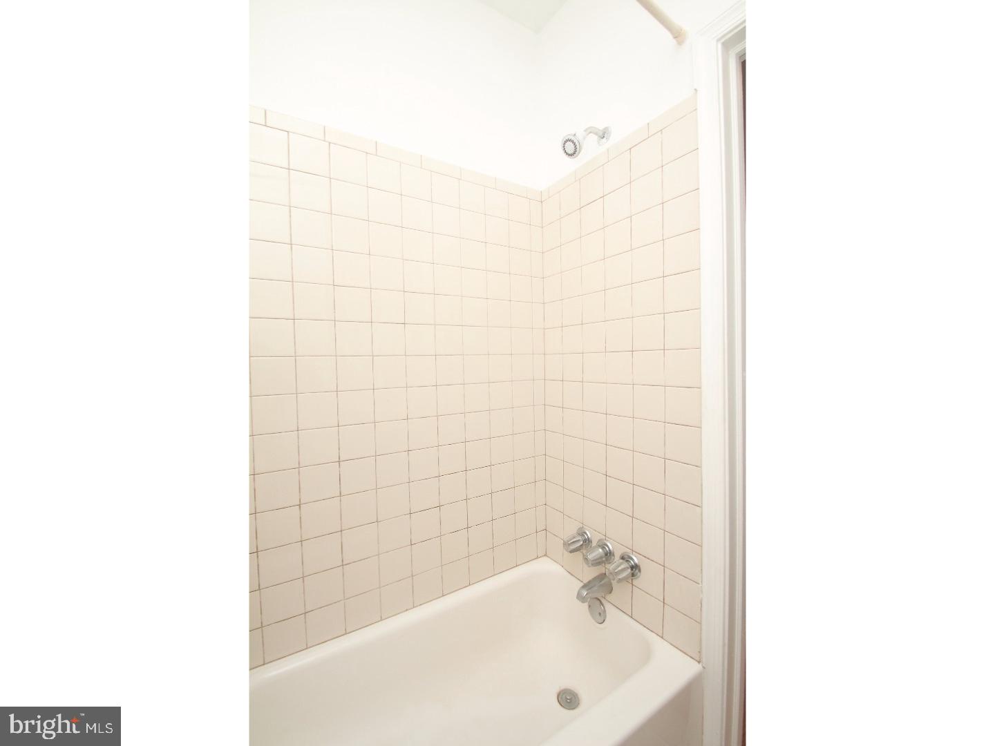WHITMAN - Residential
