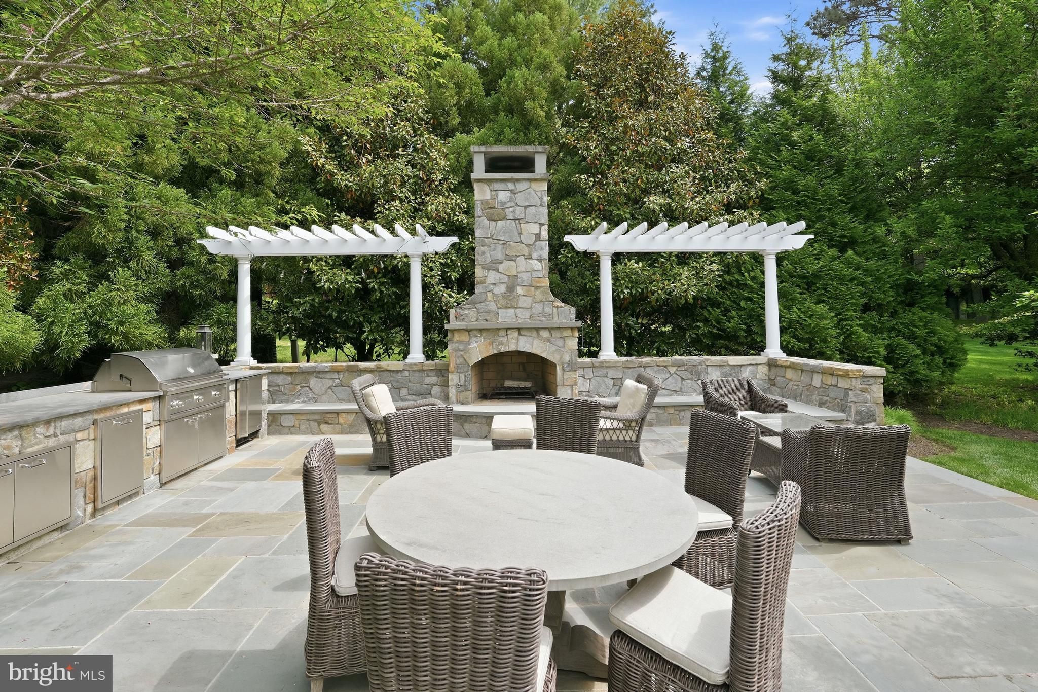 FRANKLIN PARK - Residential