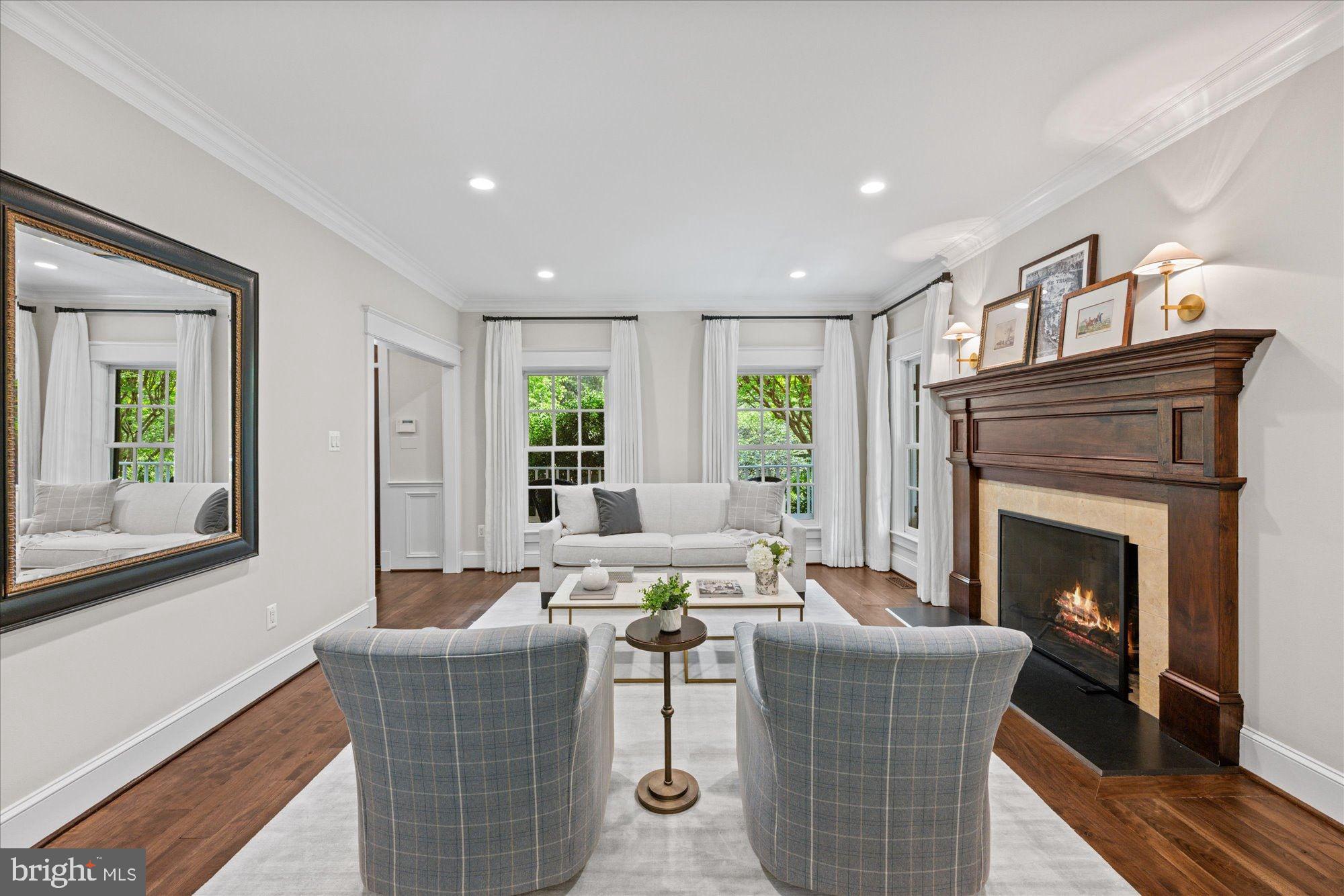 FRANKLIN PARK - Residential