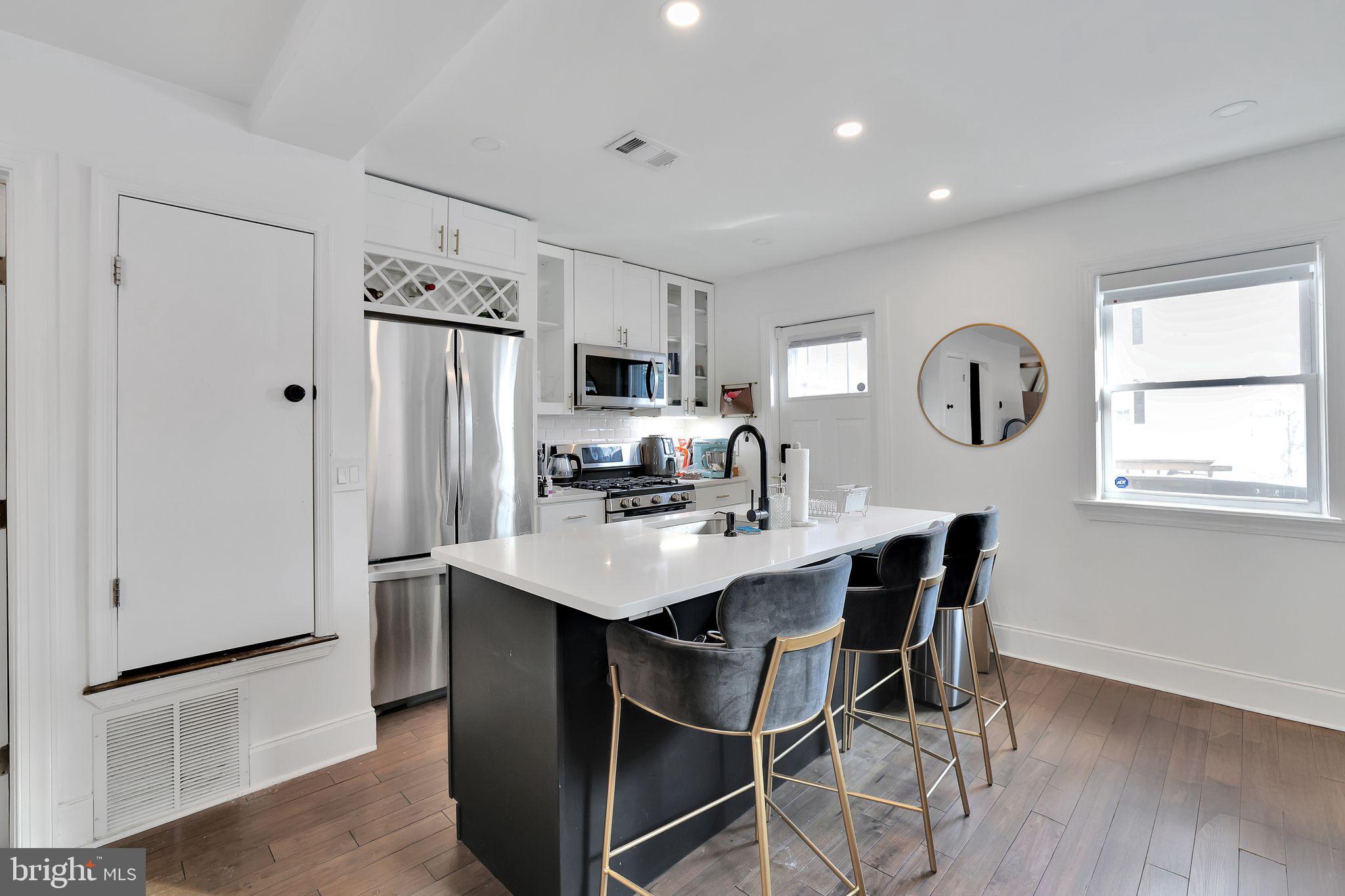 4302 MARTIN LUTHER KING JR AVENUE SW