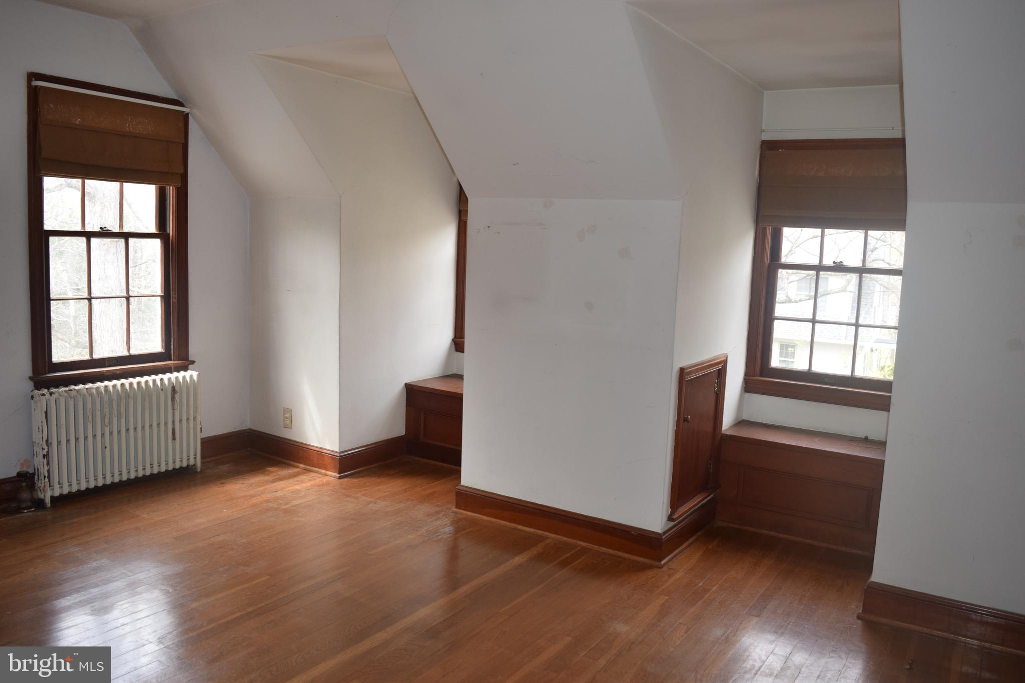 BERKELEY SPRINGS - Residential