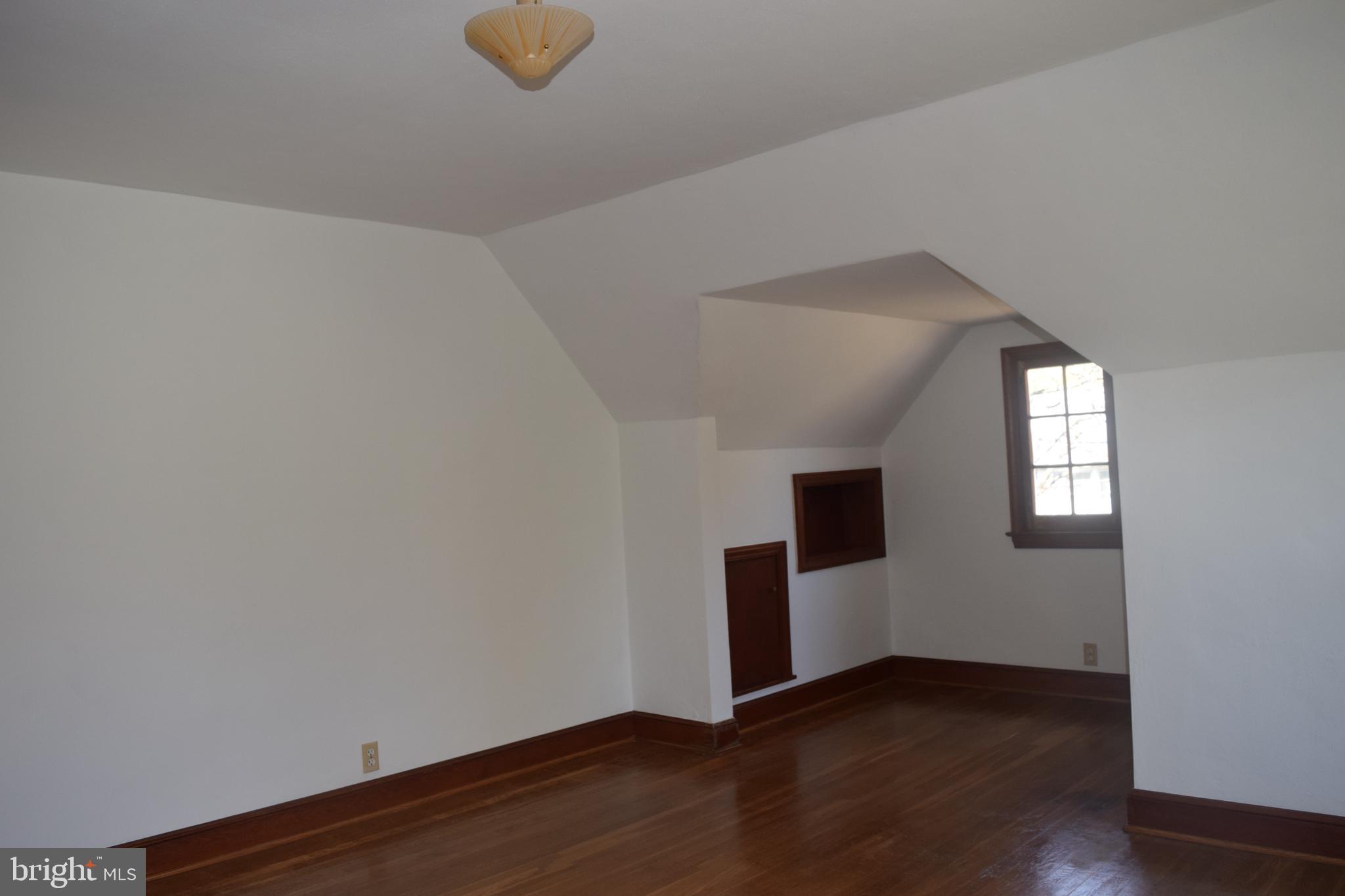 BERKELEY SPRINGS - Residential