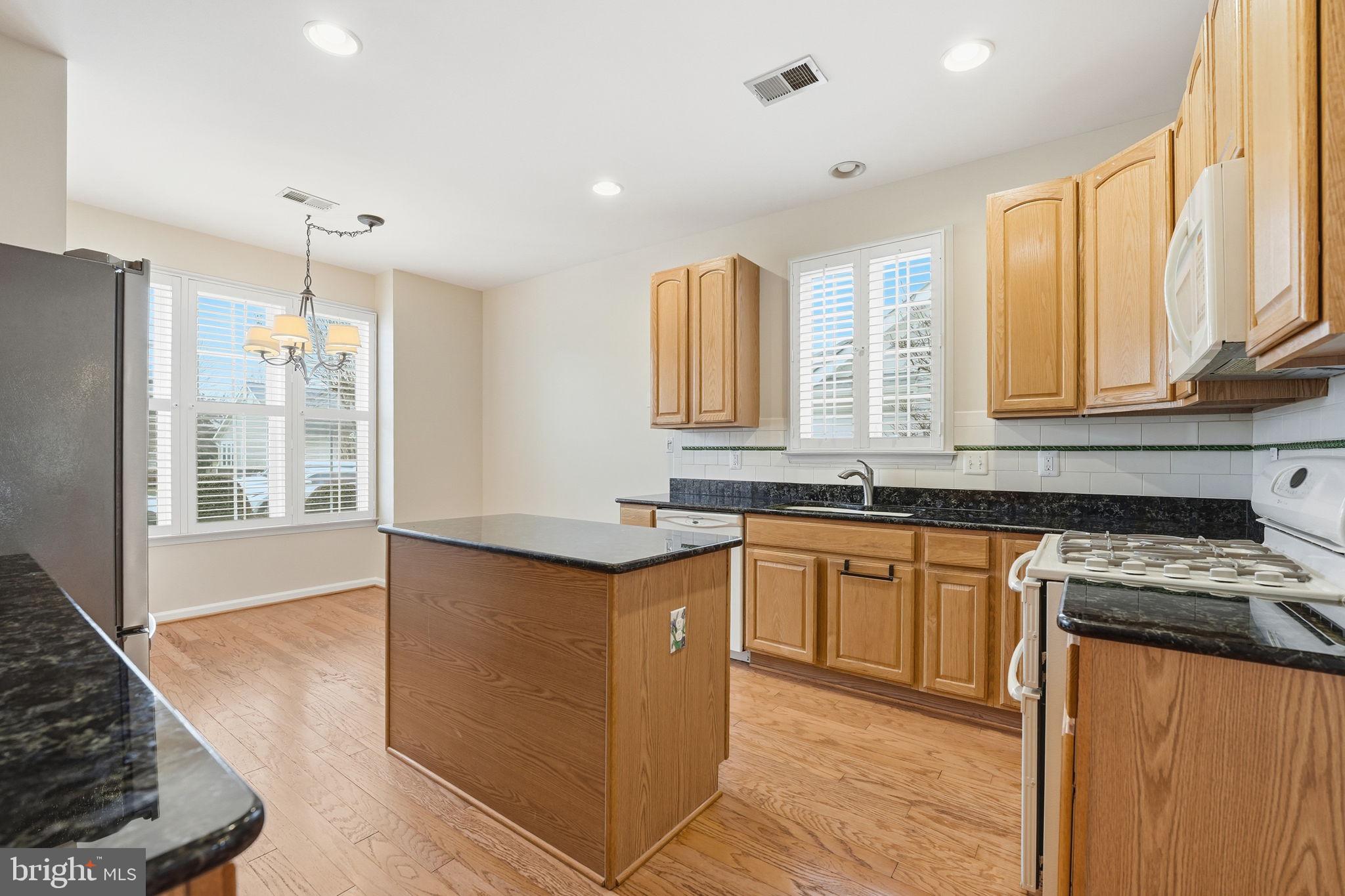 HERITAGE HUNT - Residential