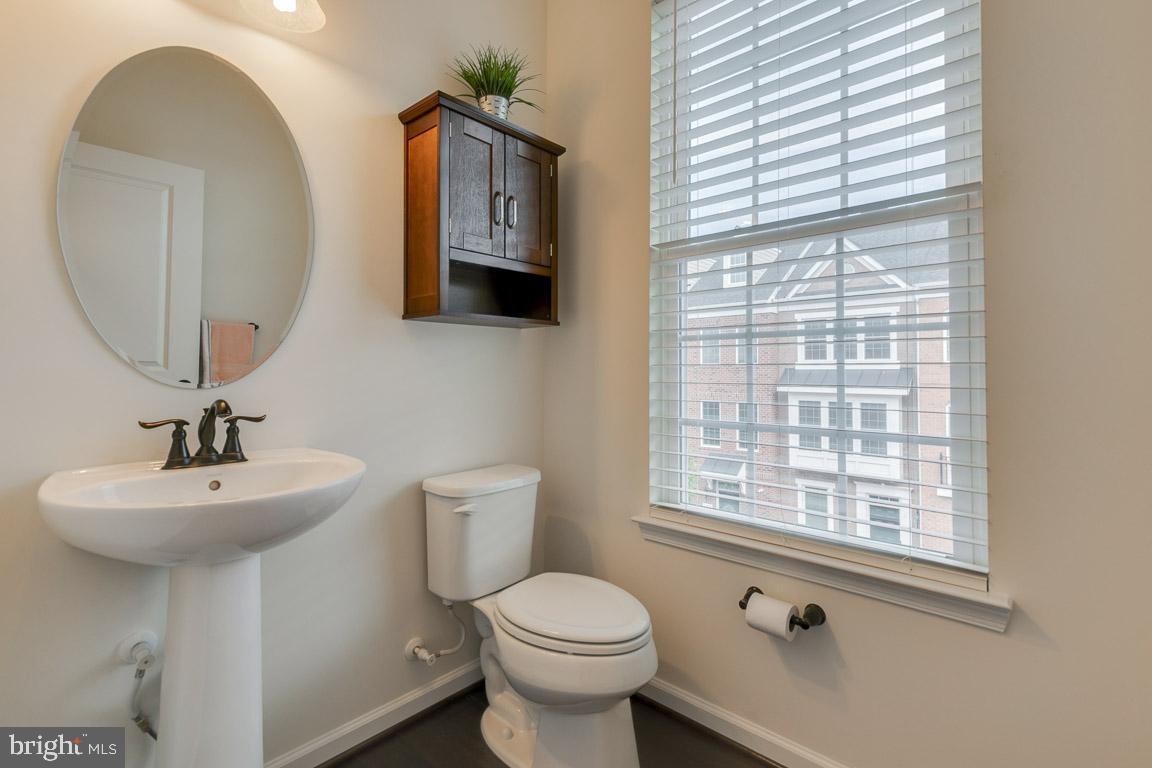 CRESCENT PLACE - Residential