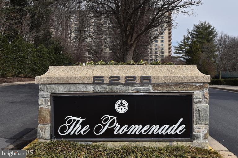 Sun Filled Unit with 1 BR + Den.  Large Living Area and Balcony. Hardwood Floors, Stainless Steel Appliances, Granite Counter Tops. Tennis, 24 hours Concierge, Security Gate . Convenient Shopping Arcade to include Restaurant, Grocery and Deli, Valet, Banking Facility and Medical and Dental Offices.  Tremendous closet space, close to NIH and 495. One garage space and use of all the amenities. Indoor and outdoor pools, 7 tennis courts 4 of which are lighted, large modern health club and more. Public bus stop in front of lobby,10 min to NIH/Walter-Reed. Many amenities such as a convenience store, cleaners, indoor & outdoor swimming pools, restaurant, beauty salon, fitness center, tennis courts, & Ride-on bus. Please call me with any questions.   Garage Space.   All Utilities and Amenities Included.