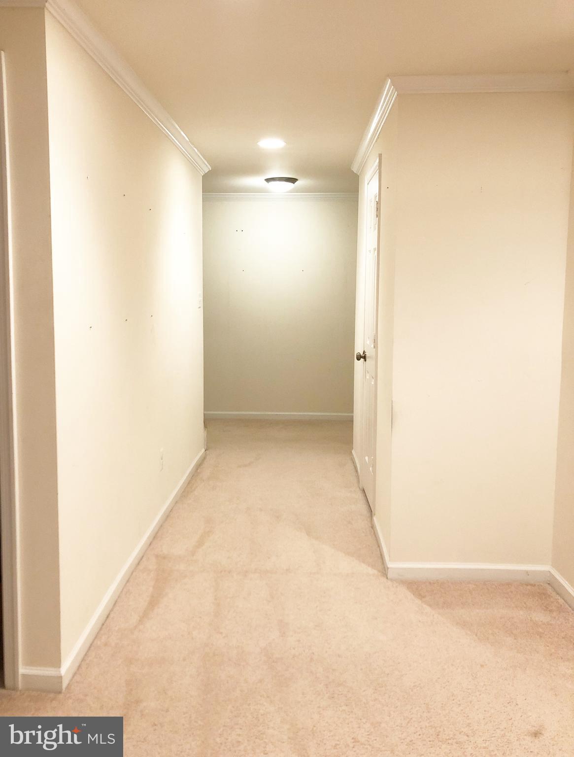 LANDSDOWNE - Residential Lease