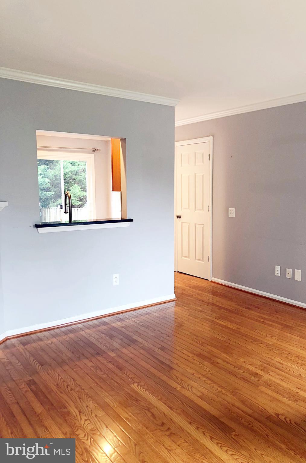 LANDSDOWNE - Residential Lease