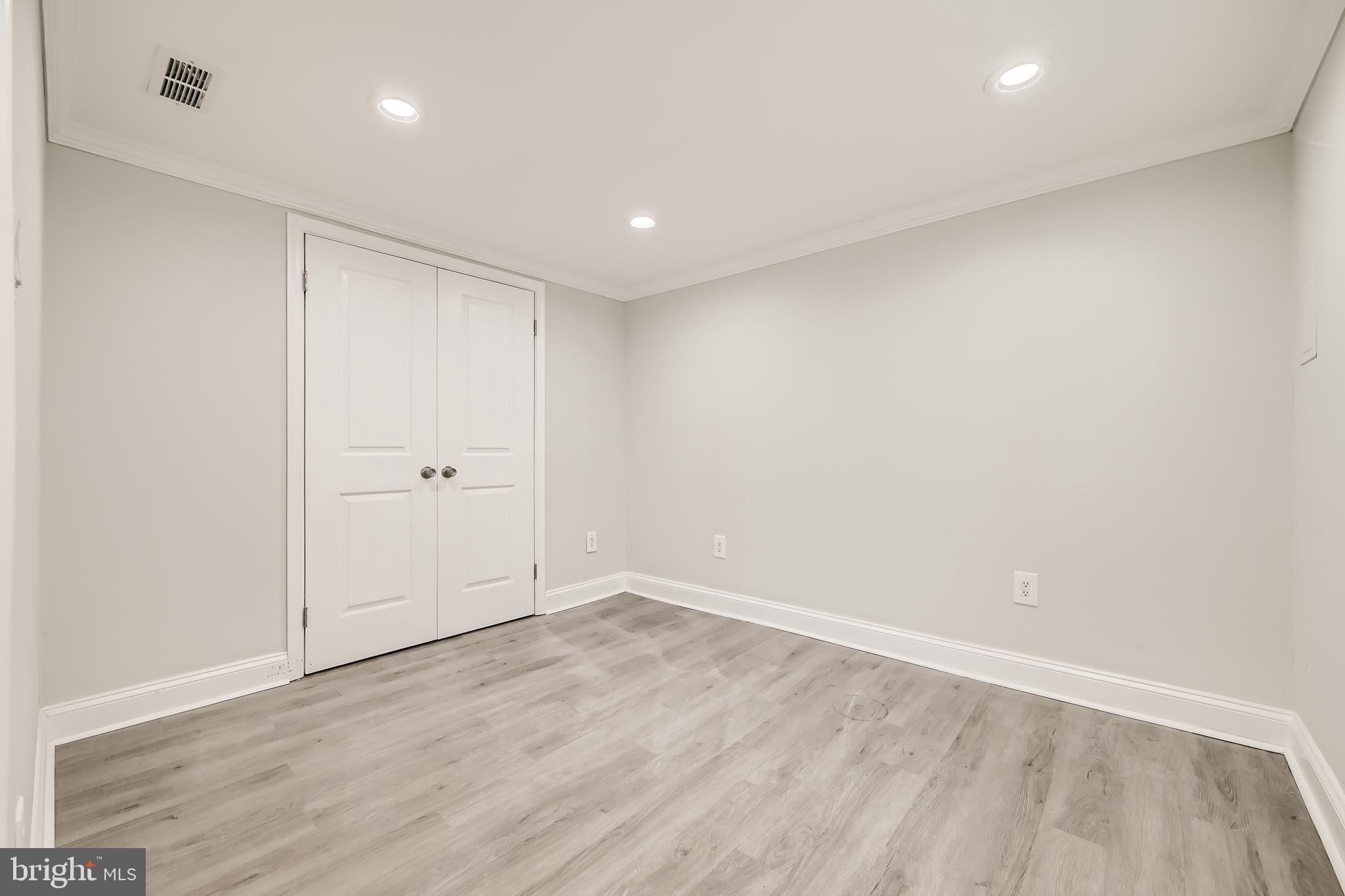 BROOKLYN PARK - Residential