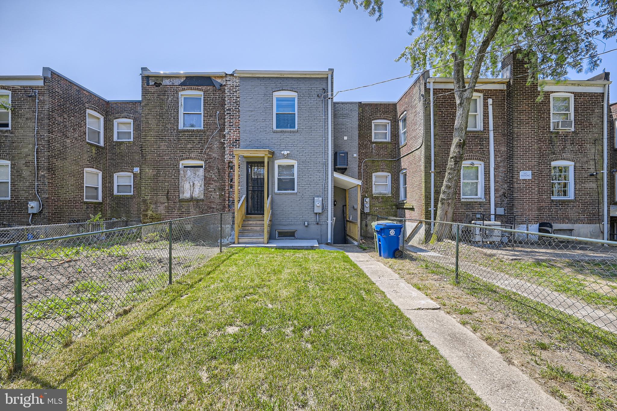 BROOKLYN PARK - Residential