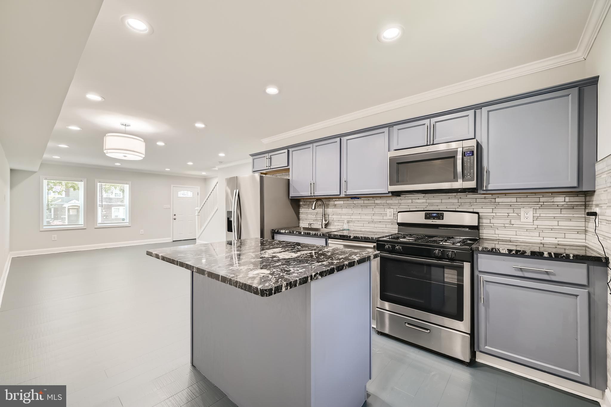 BROOKLYN PARK - Residential