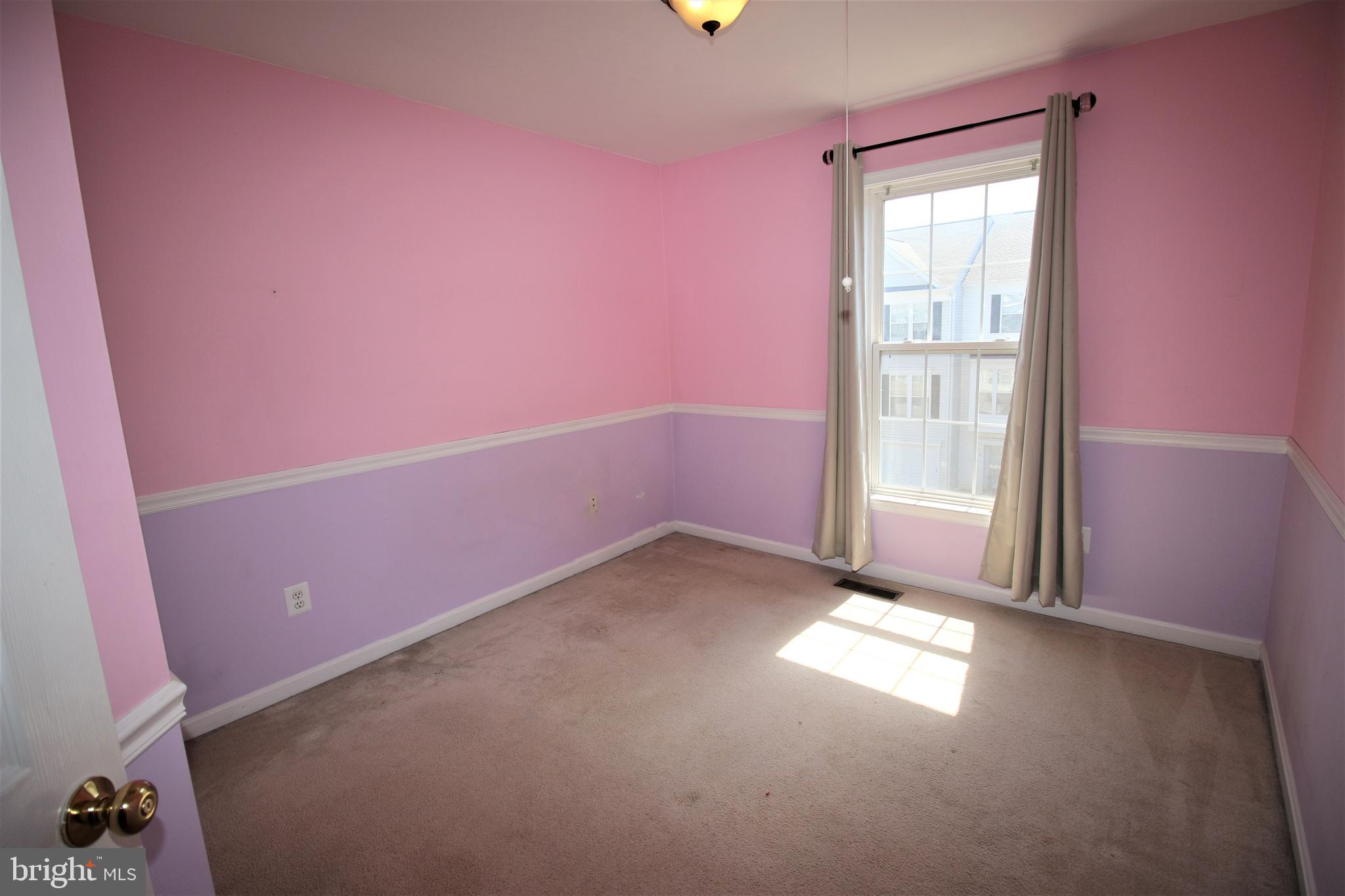 POTOMAC LAKES - Residential Lease