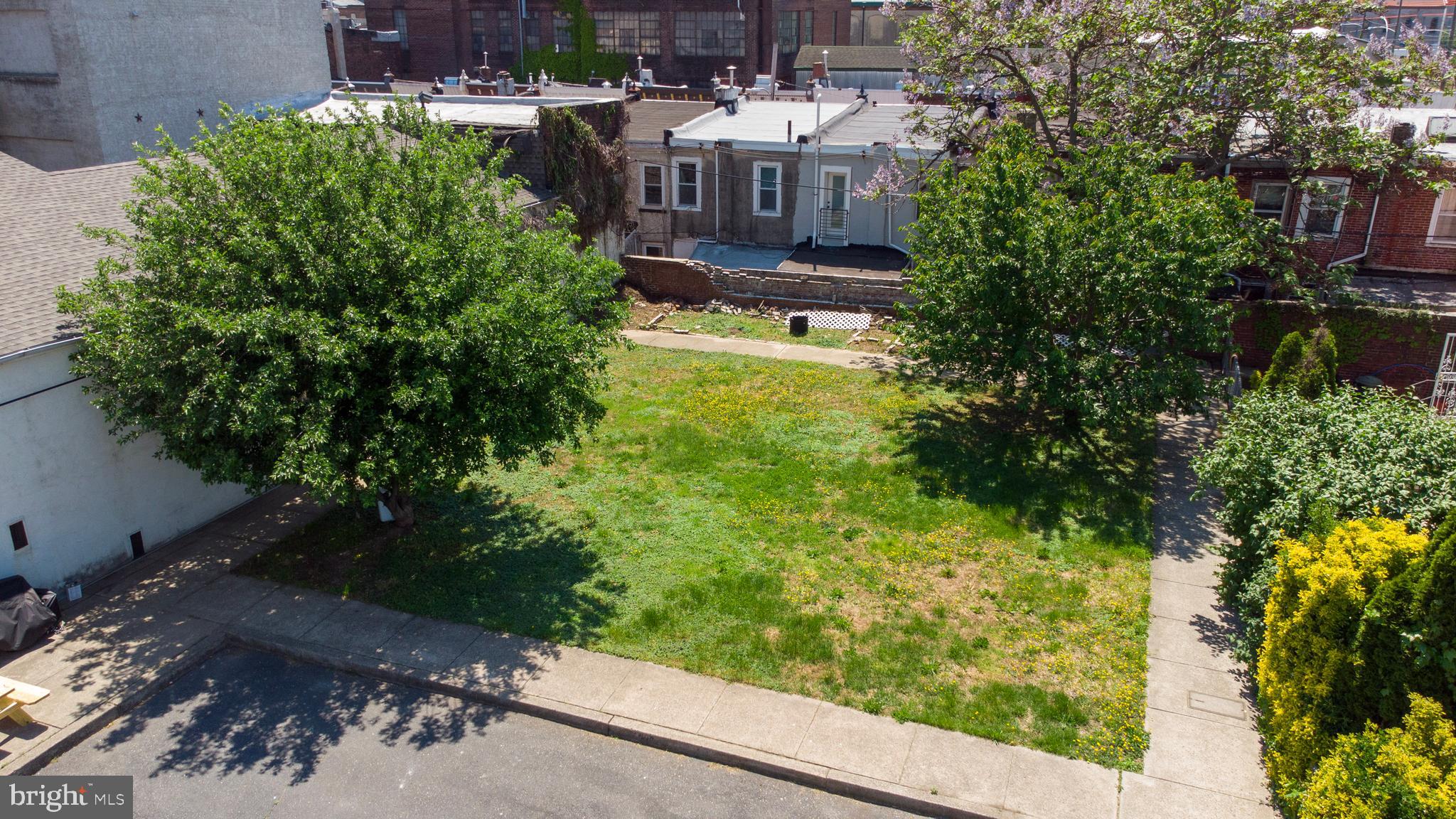 NORRIS SQUARE - Residential