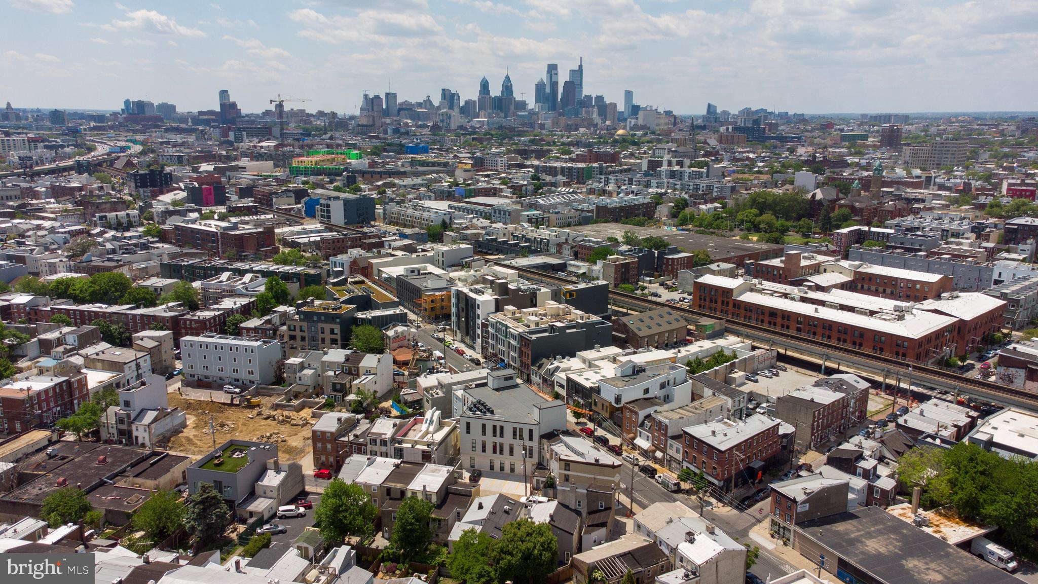 NORRIS SQUARE - Residential