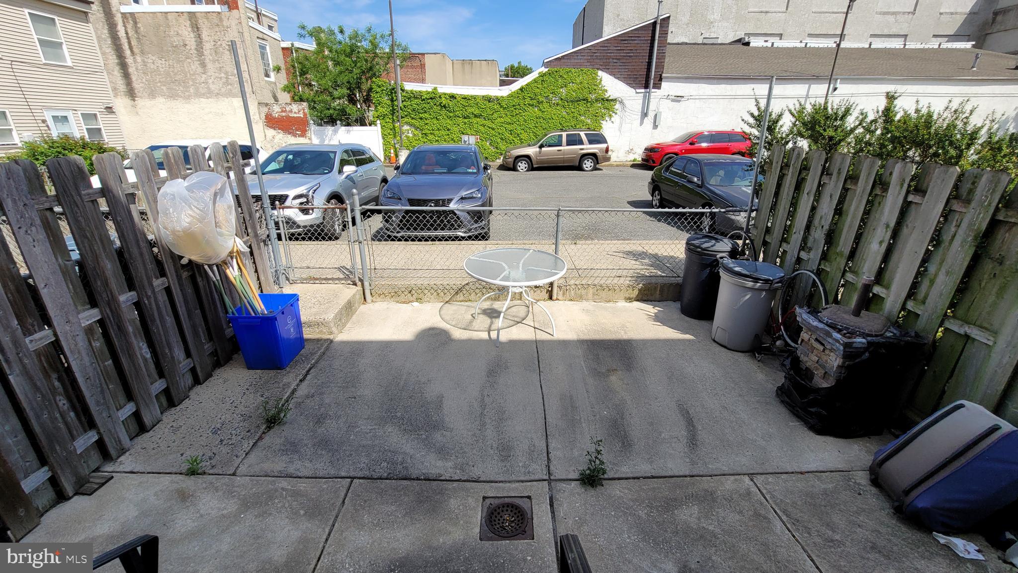 NORRIS SQUARE - Residential