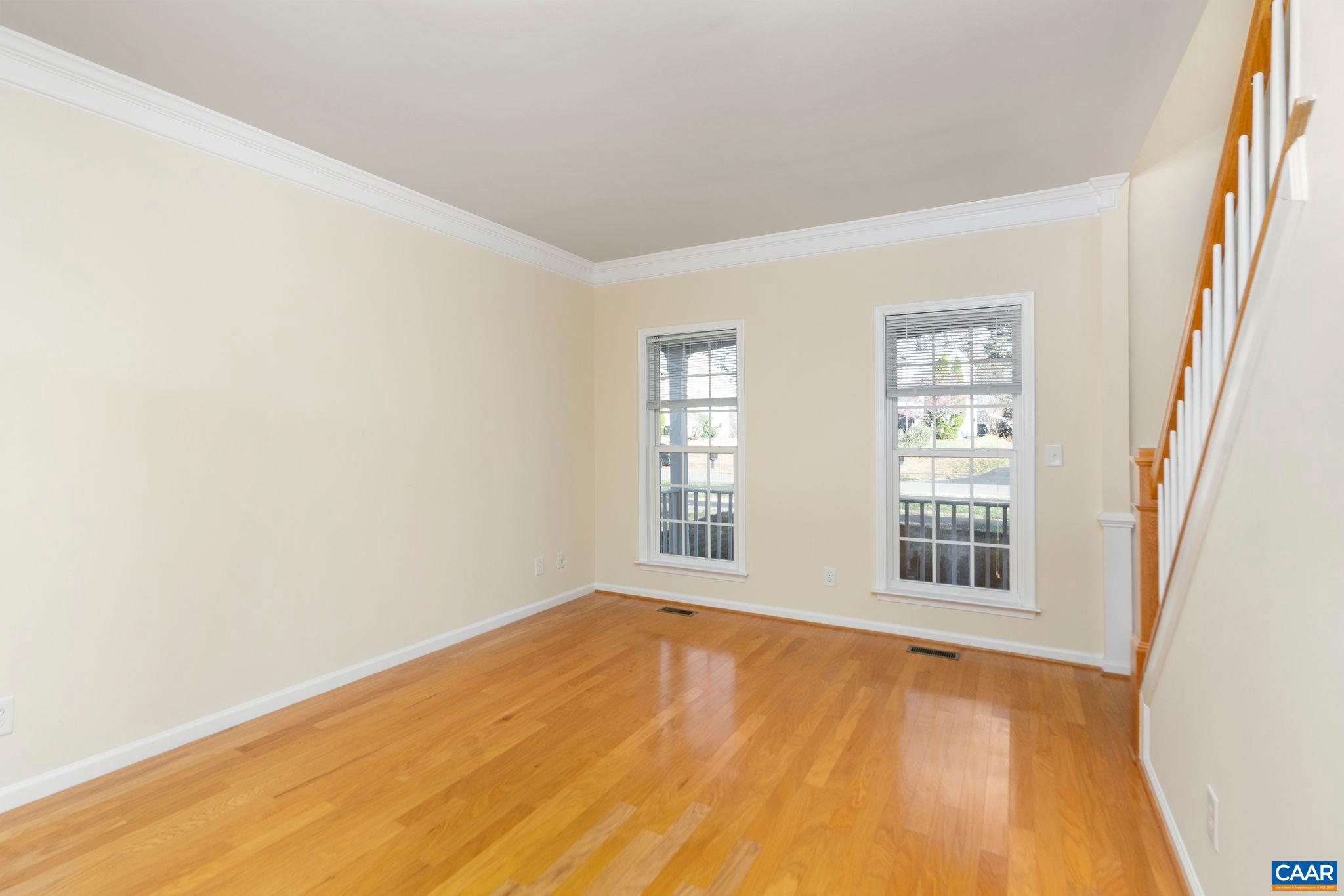 WESTERN RIDGE - Residential