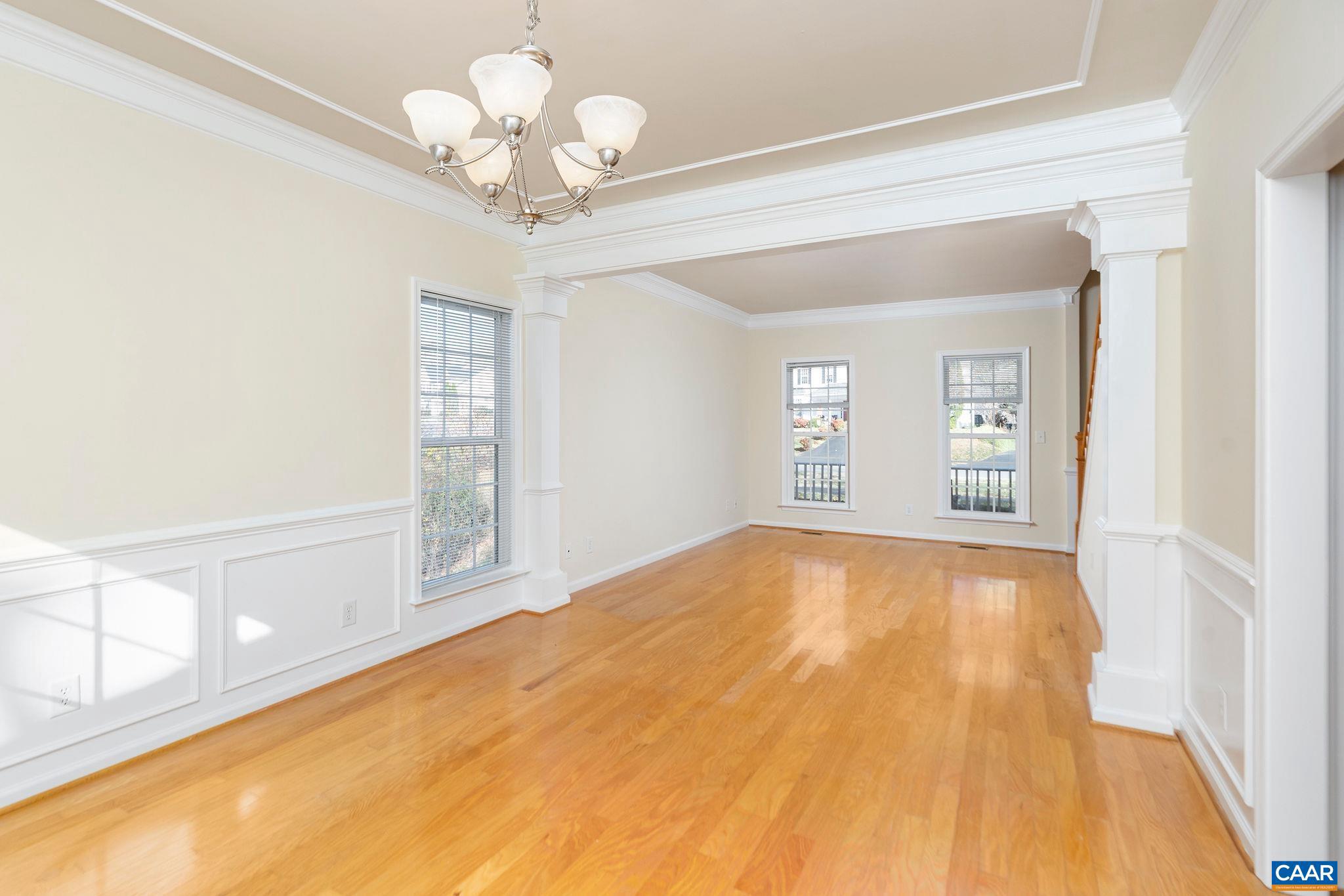 WESTERN RIDGE - Residential