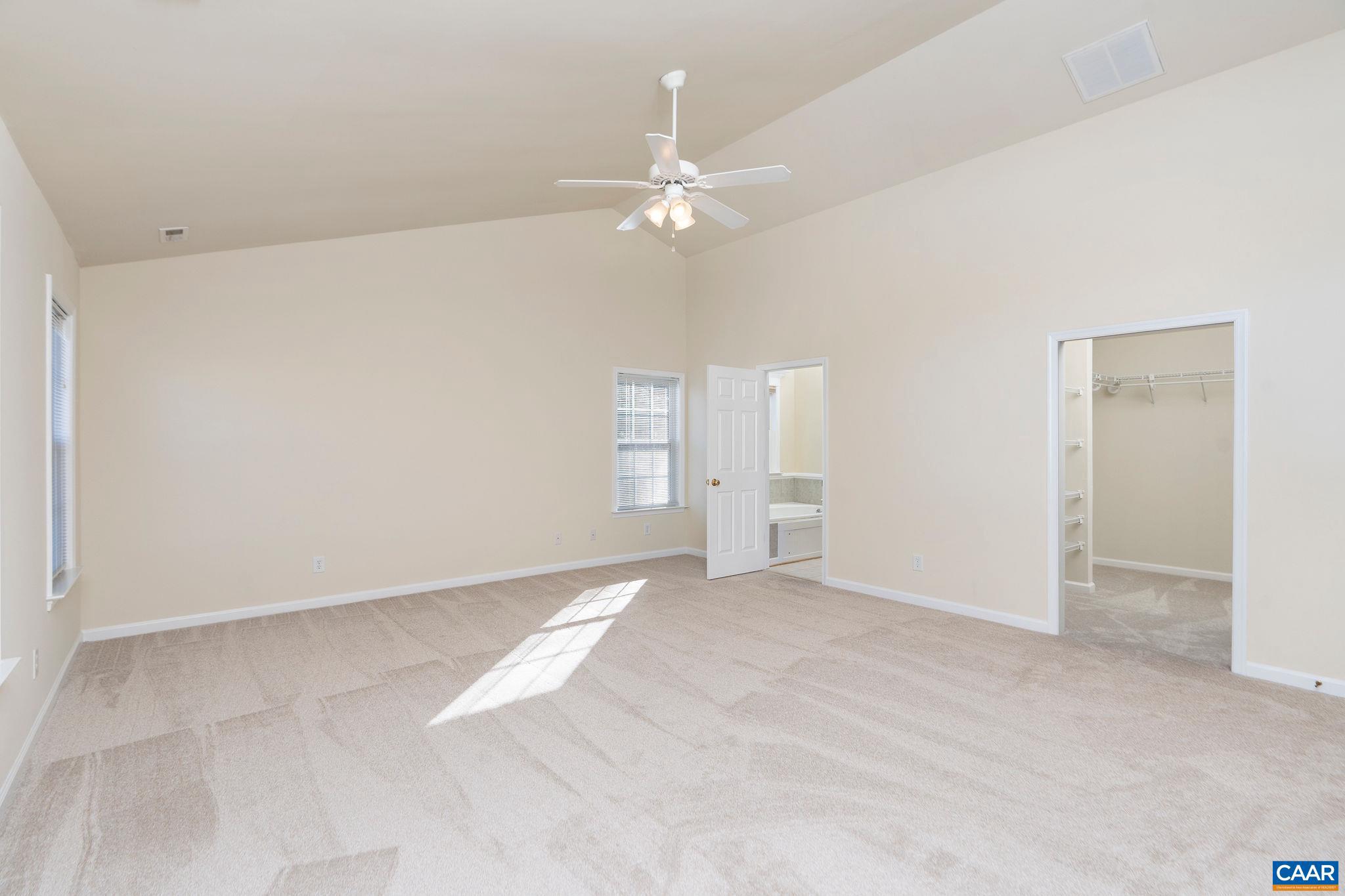 WESTERN RIDGE - Residential