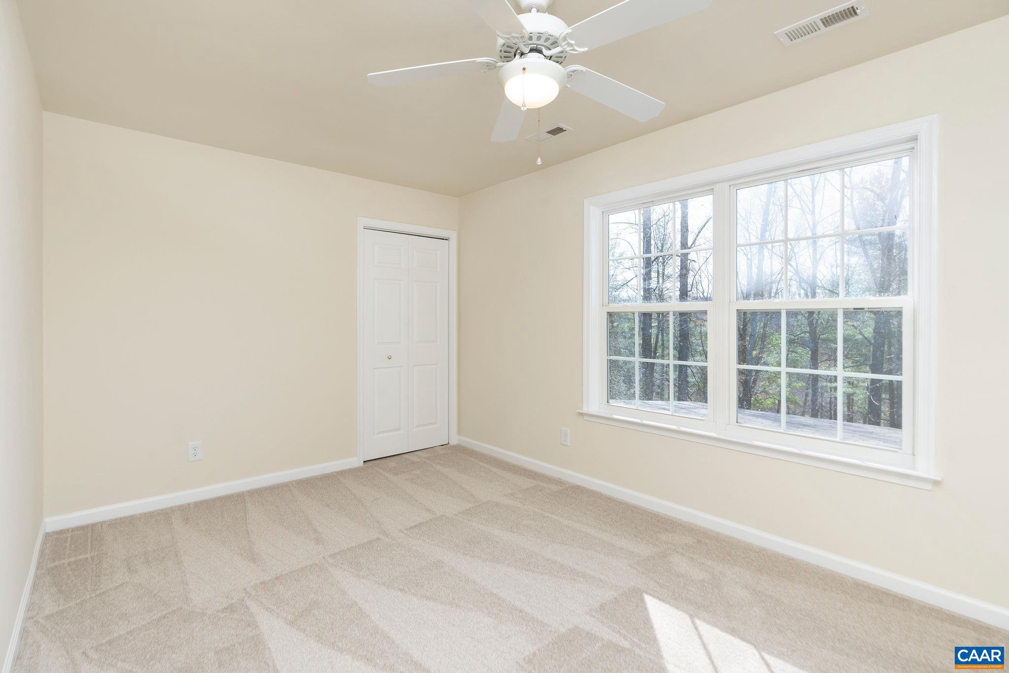 WESTERN RIDGE - Residential