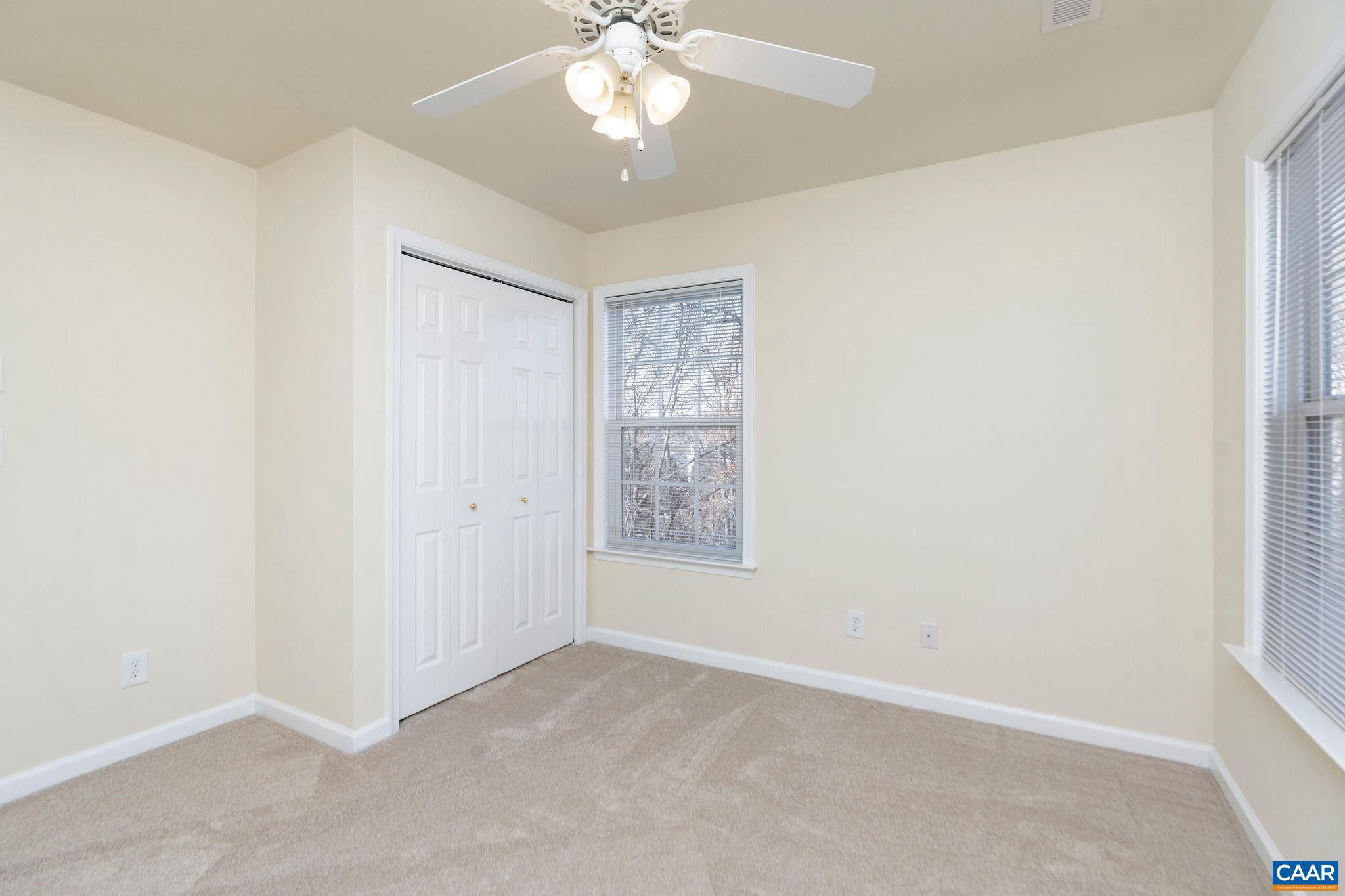 WESTERN RIDGE - Residential