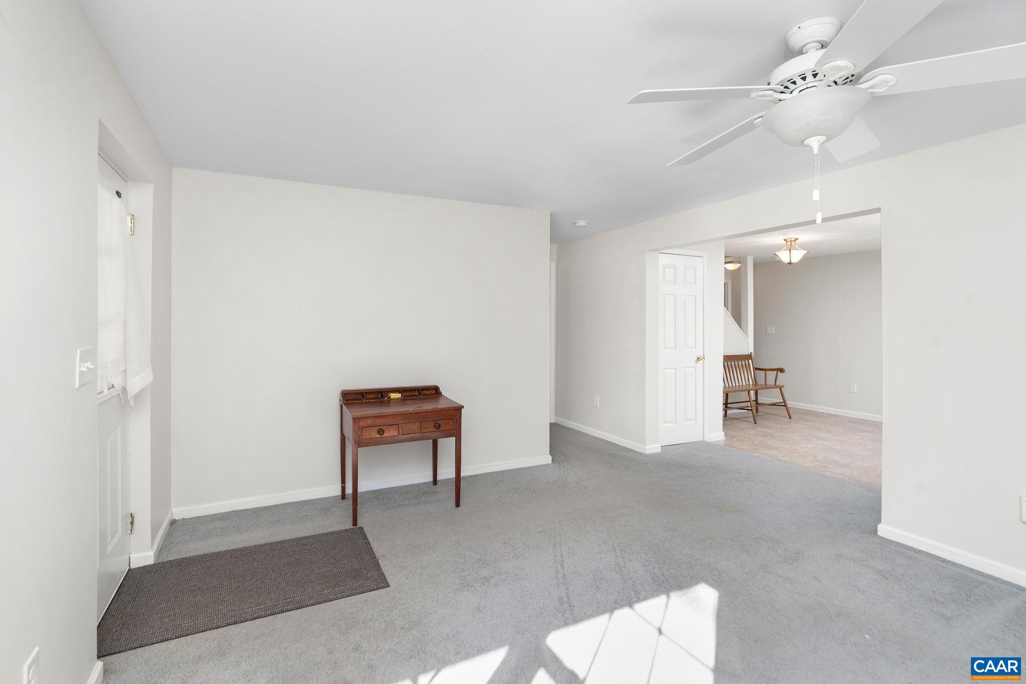 WESTERN RIDGE - Residential