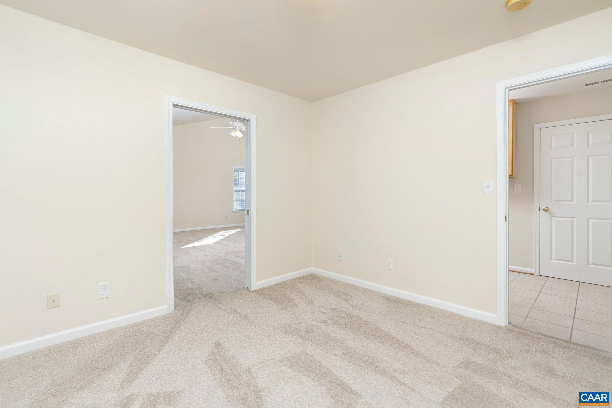 WESTERN RIDGE - Residential