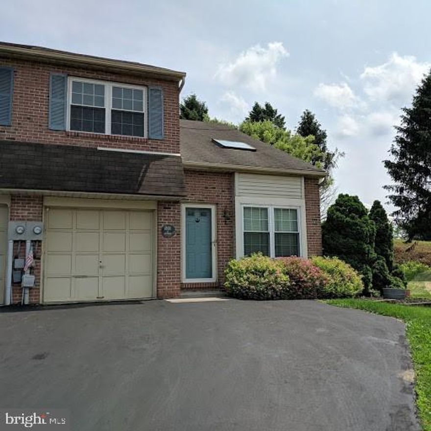Lots of room for the price! end townhome featuring LRM/Dining Area, full kitchen with additional builtin cabinets,laundry and Pd.rm.upstairs find 3 bedroms and 2 full baths, plenty of storage in the basement, potential for a future finished basement, should verify with Maidencreek Twp.