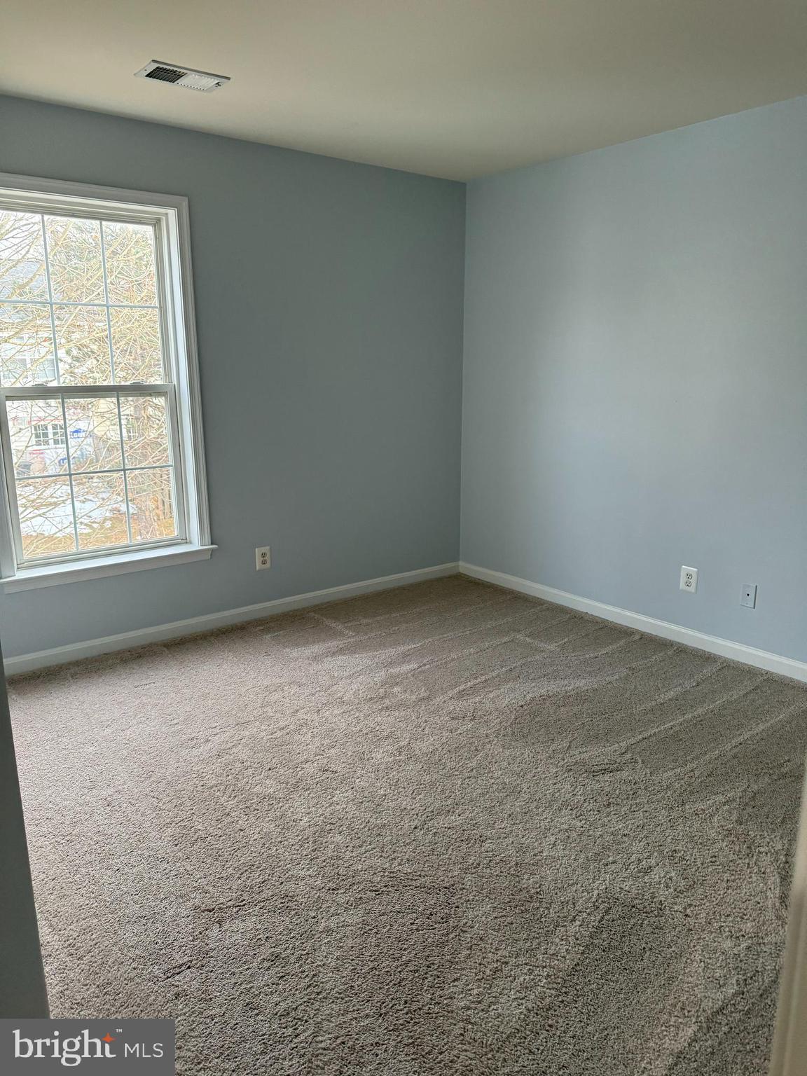 THE COURTS OF FOX MILL - Residential