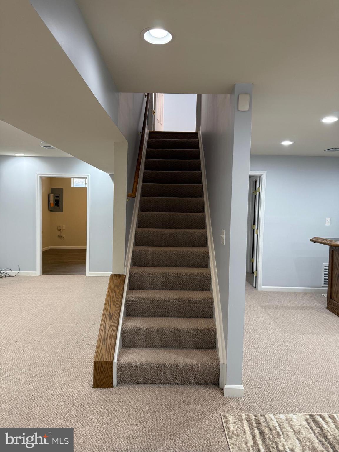 THE COURTS OF FOX MILL - Residential