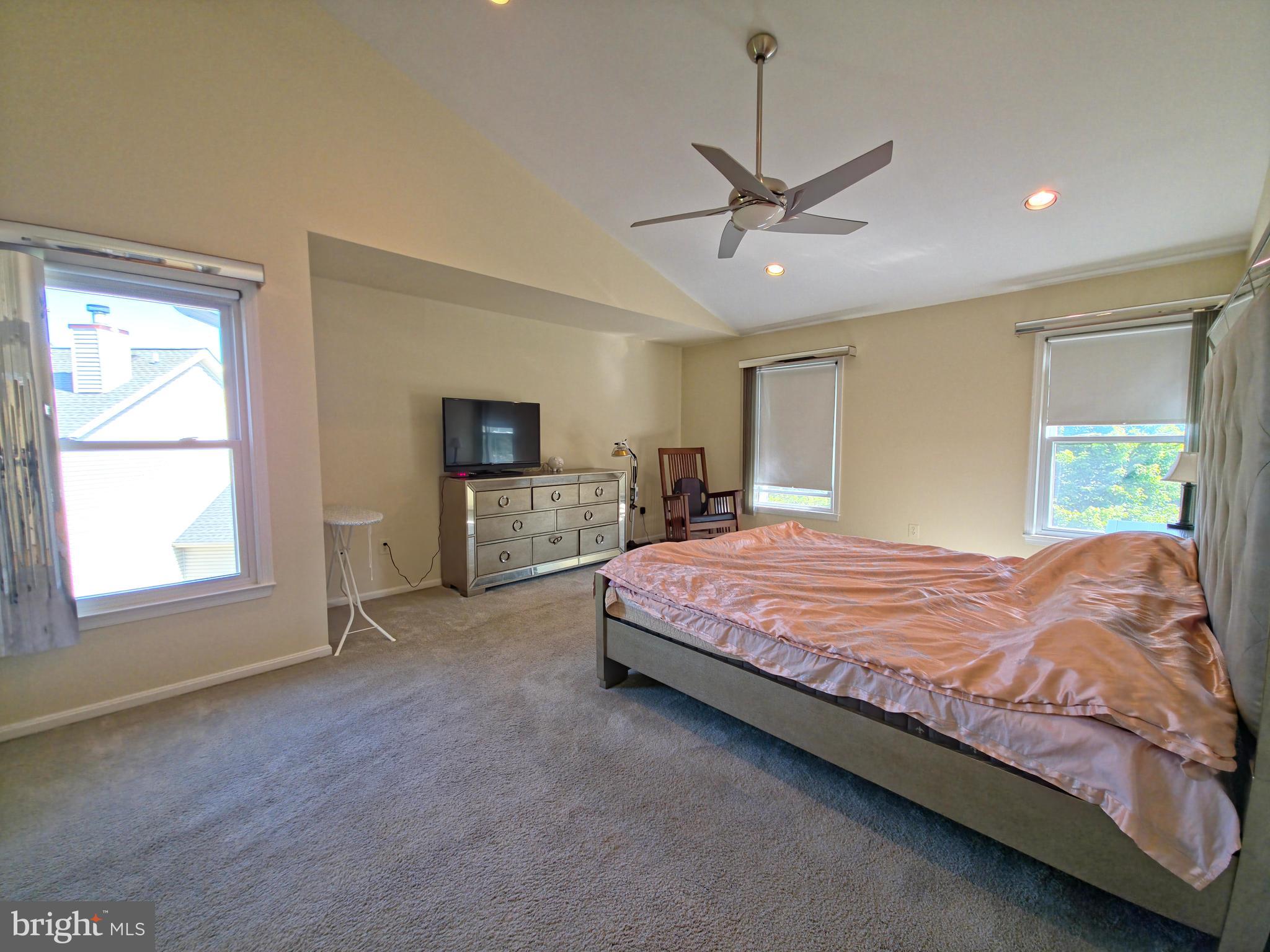 STONEBRIDGE - Residential