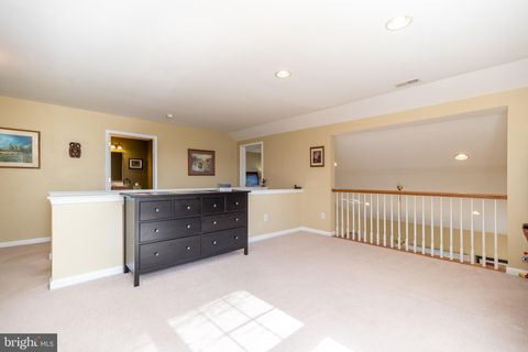 Tiny photo for 30 Komen Court, SELLERSVILLE, PA 18960 (MLS # PABU2111660)