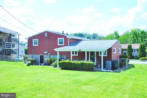 Tiny photo for 1225 Adams Ave, ALTOONA, PA 16602 (MLS # PABR2016112)
