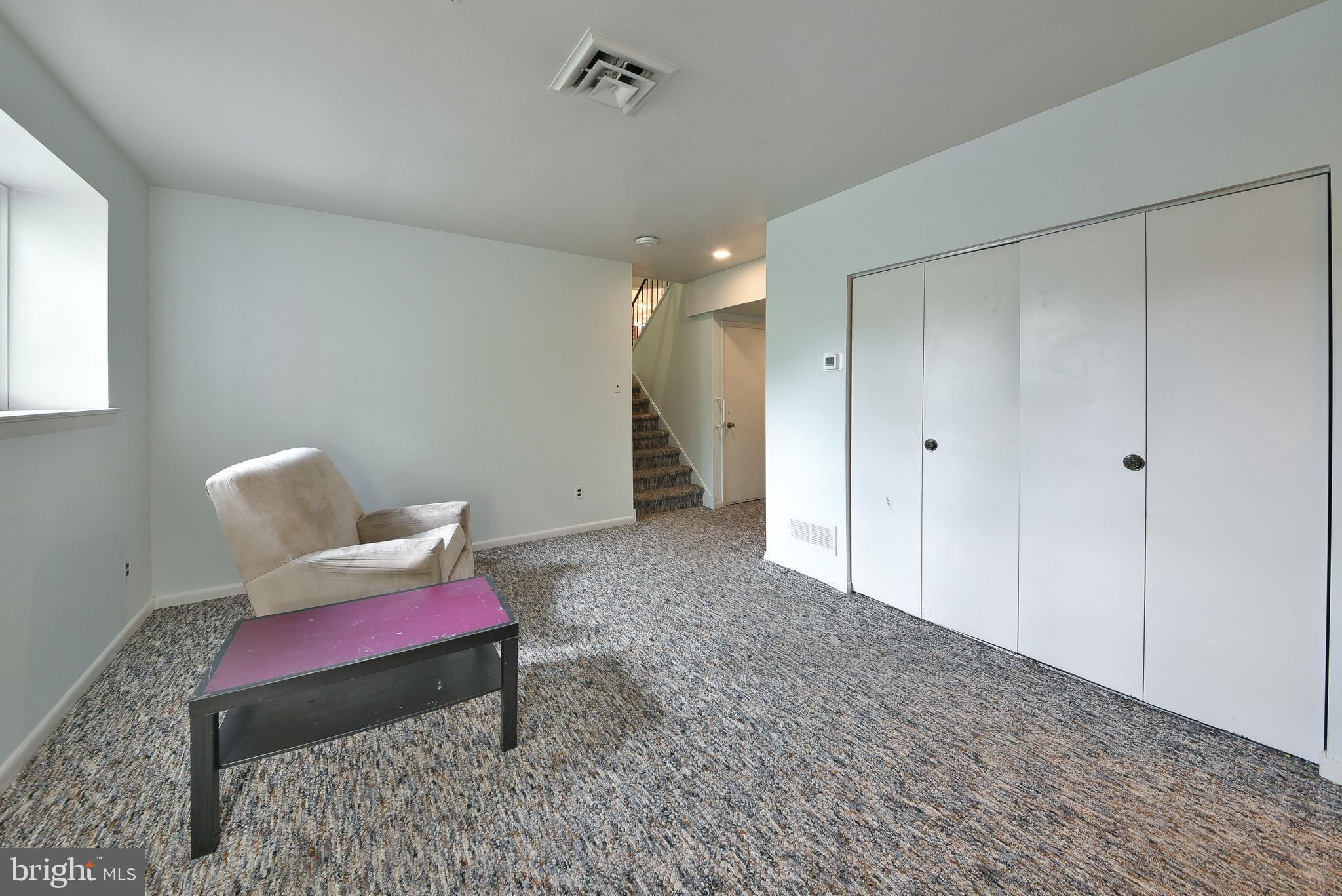 CHELTENHAM VIL - Residential