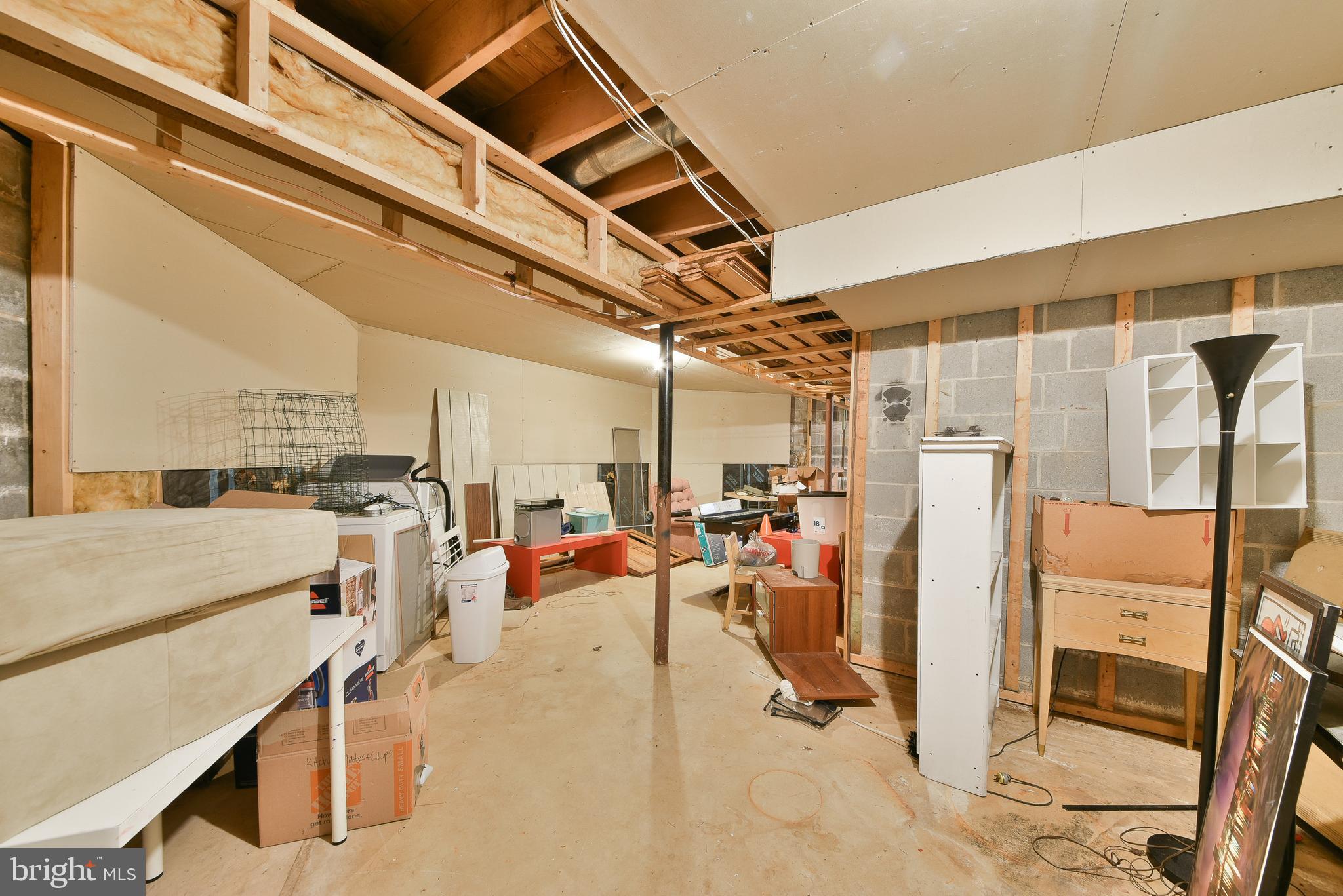 CHELTENHAM VIL - Residential