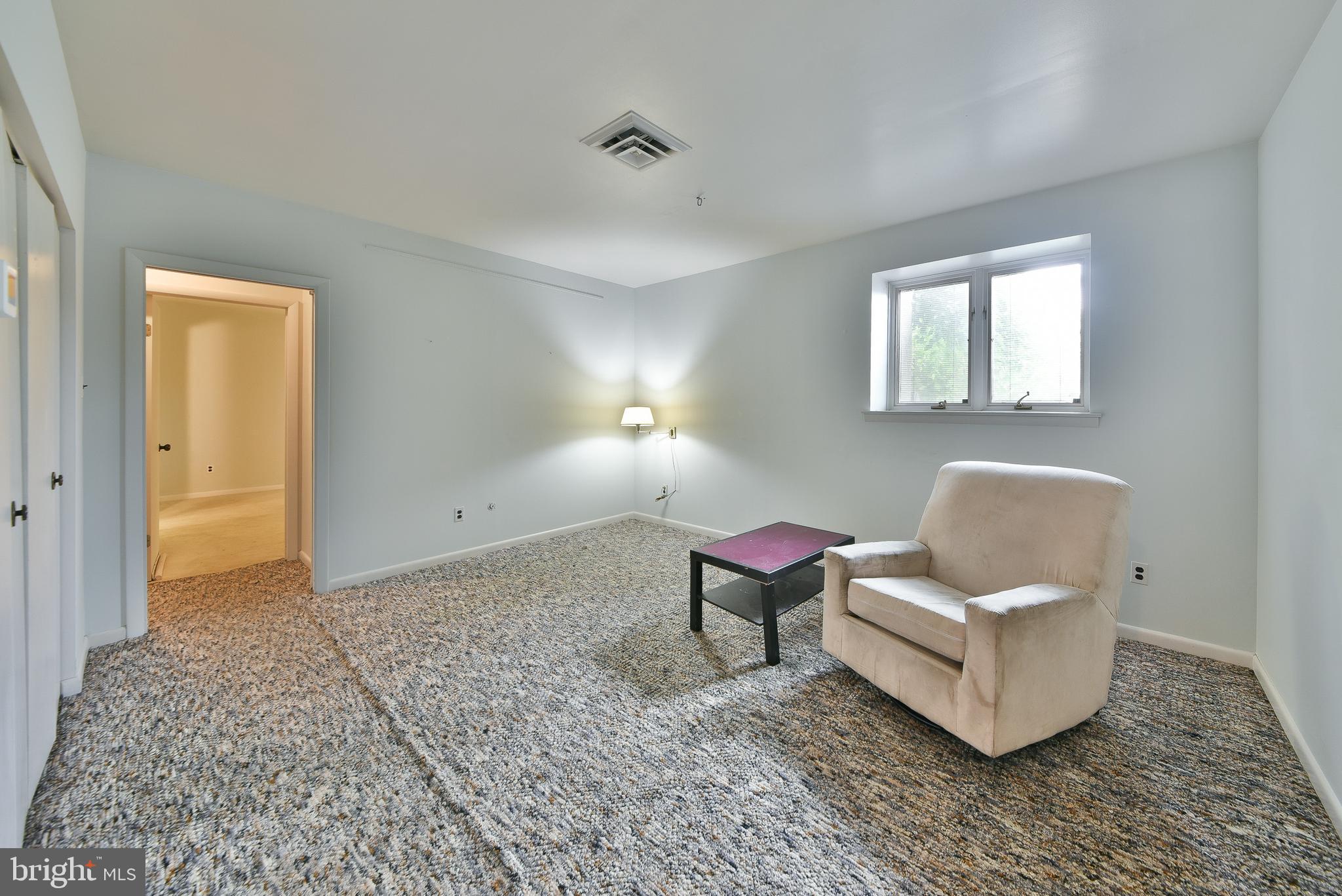 CHELTENHAM VIL - Residential