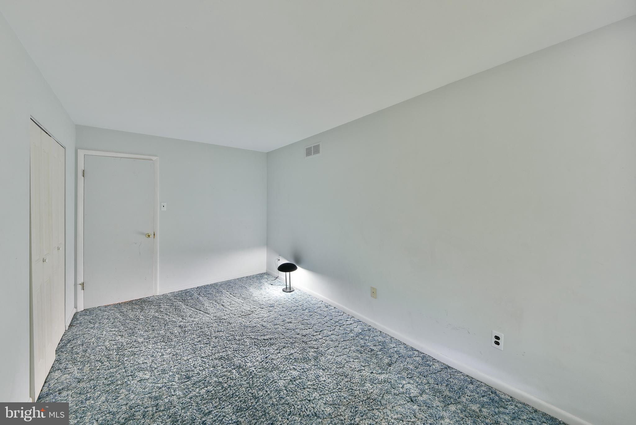 CHELTENHAM VIL - Residential