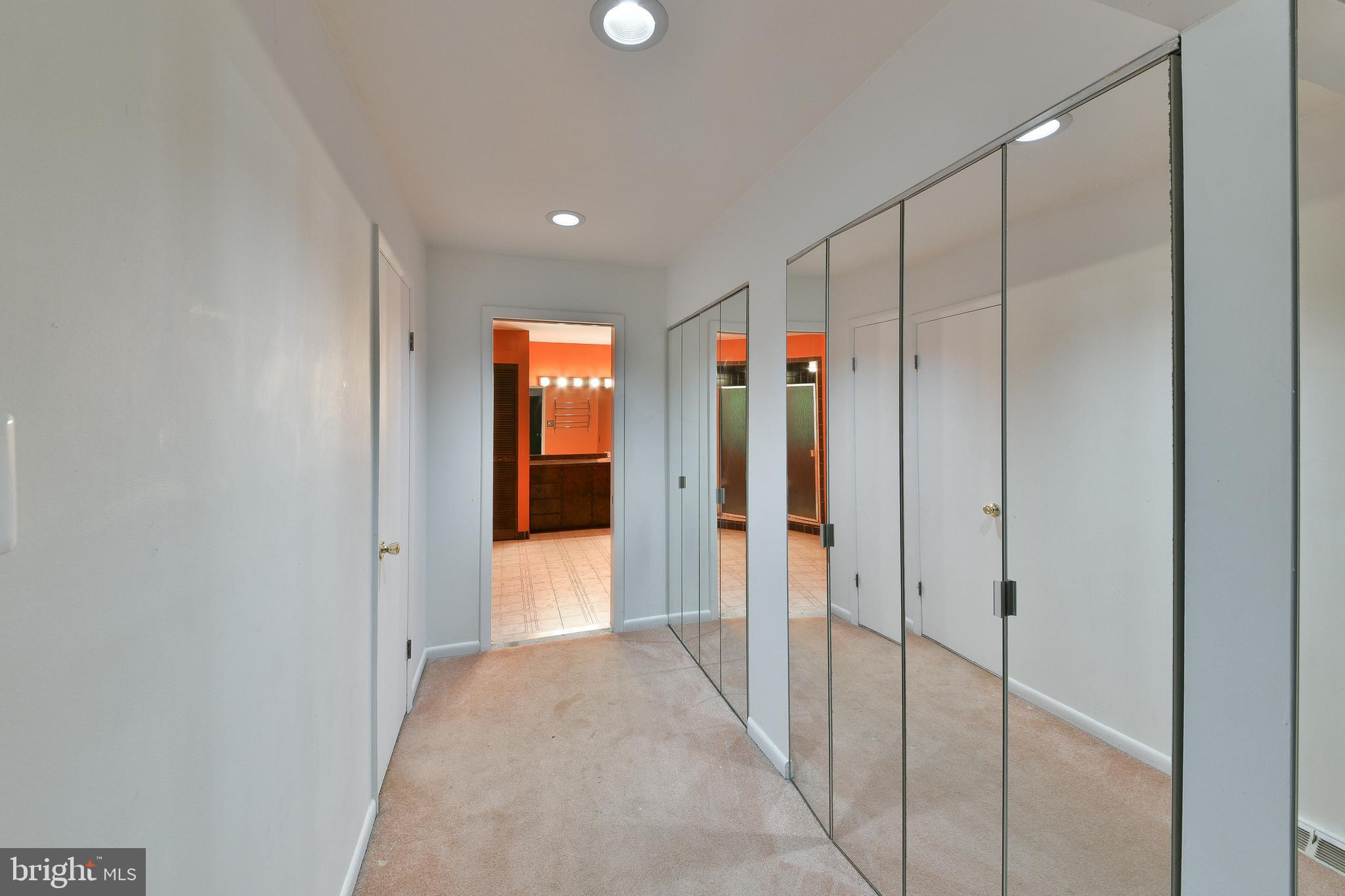 CHELTENHAM VIL - Residential