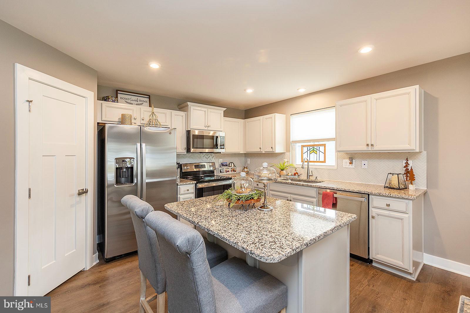 SOUTH BROOK - Residential