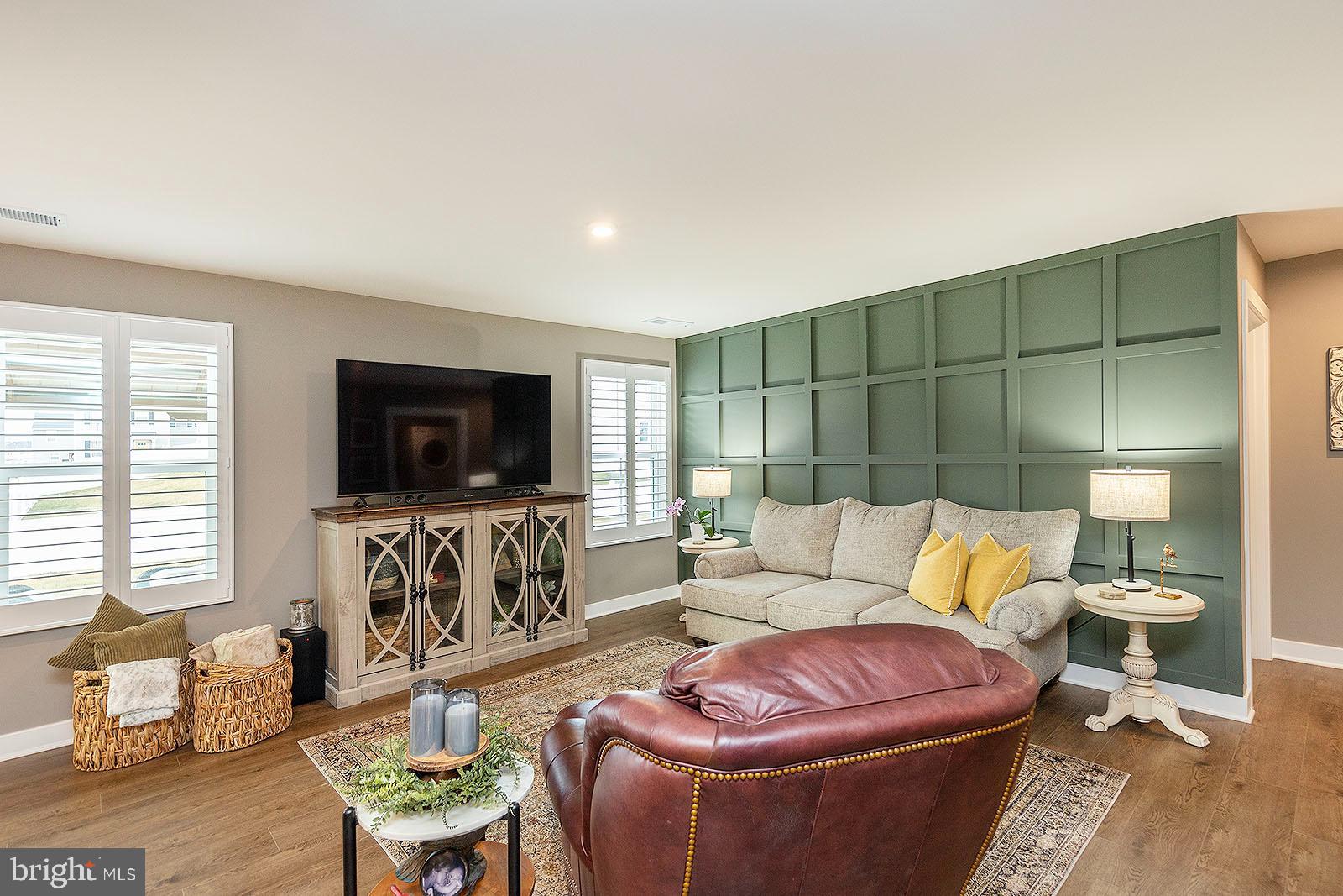 SOUTH BROOK - Residential