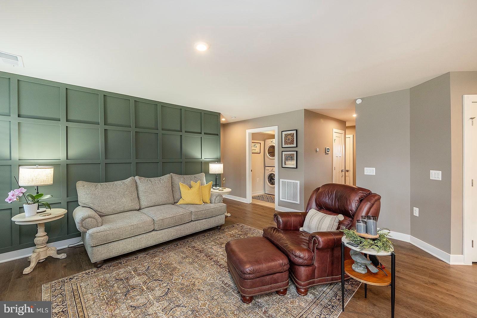 SOUTH BROOK - Residential