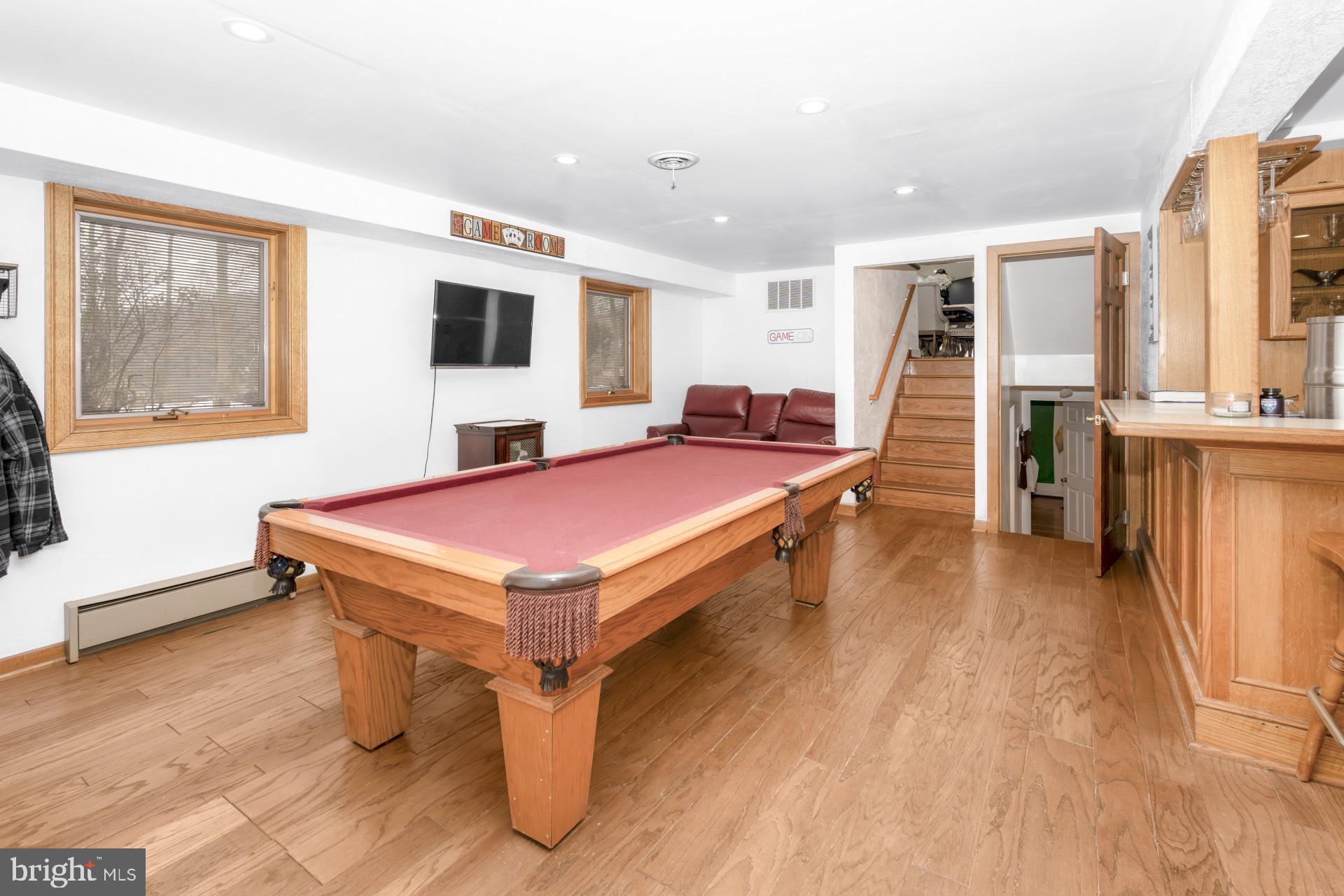 BRADDOCK HEIGHTS - Residential