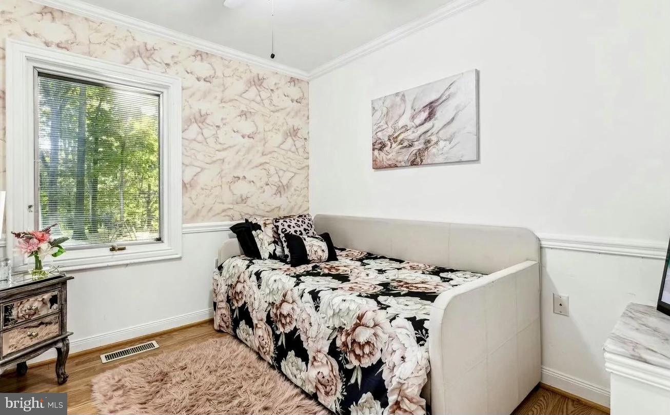 BRADDOCK HEIGHTS - Residential