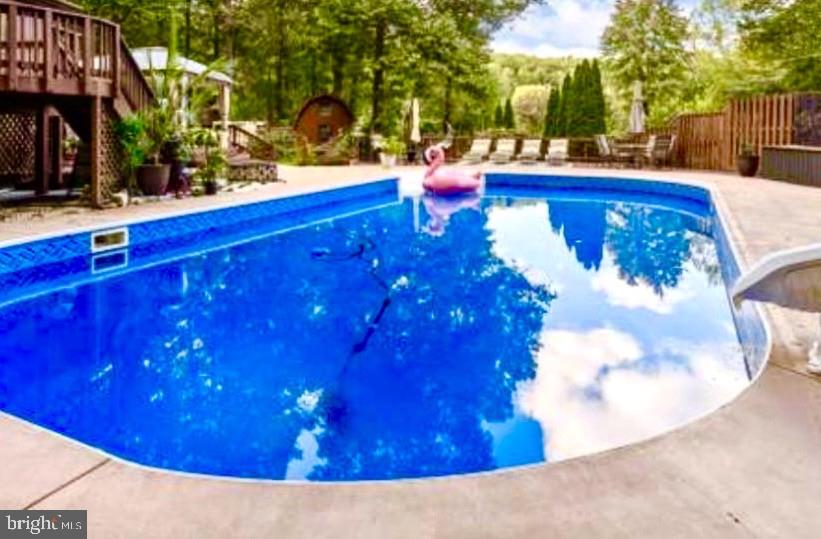 BRADDOCK HEIGHTS - Residential