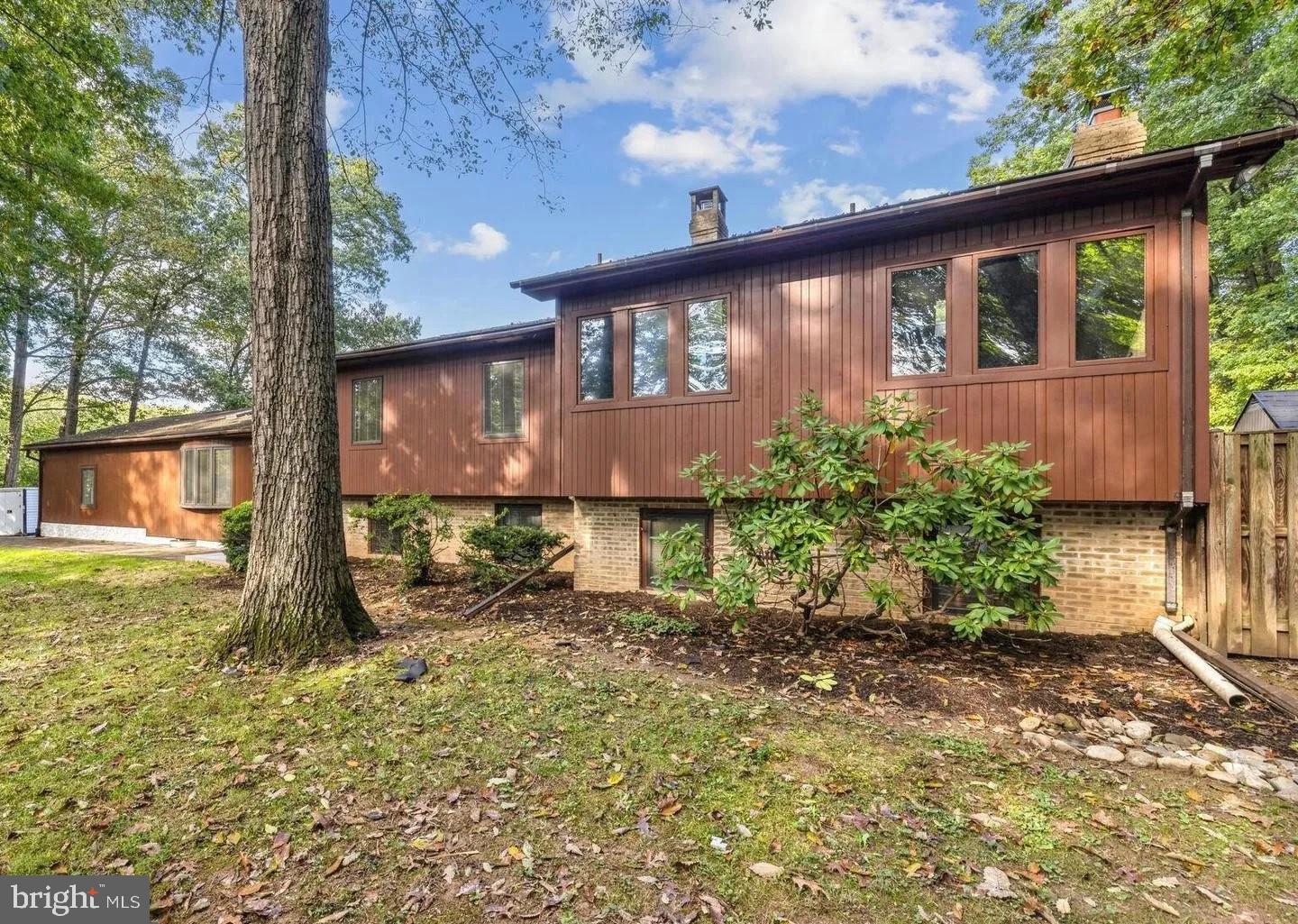 BRADDOCK HEIGHTS - Residential